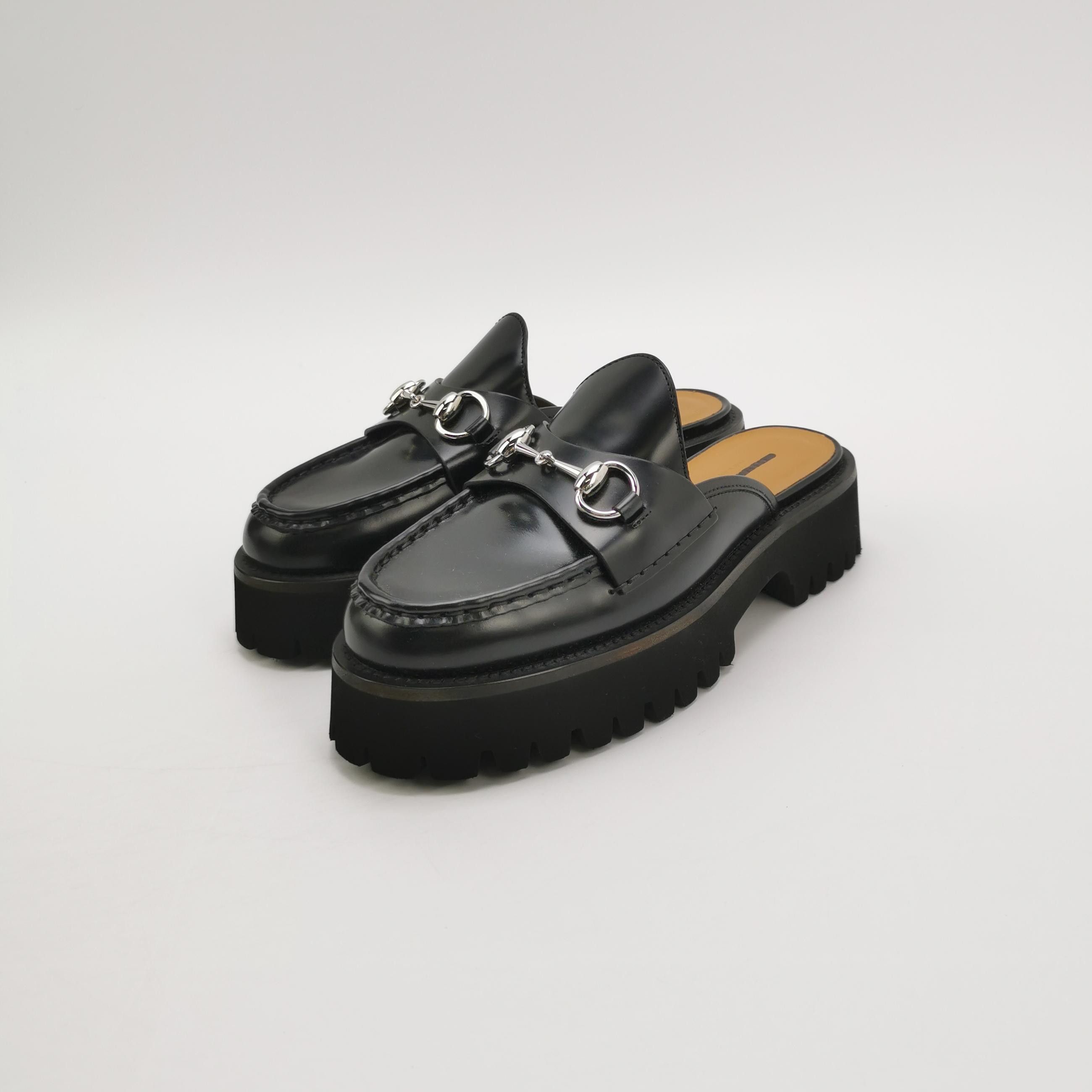 Gucci Gucci Women 6 Sandals Size US 6 / IT 36 - 2 Thumbnail