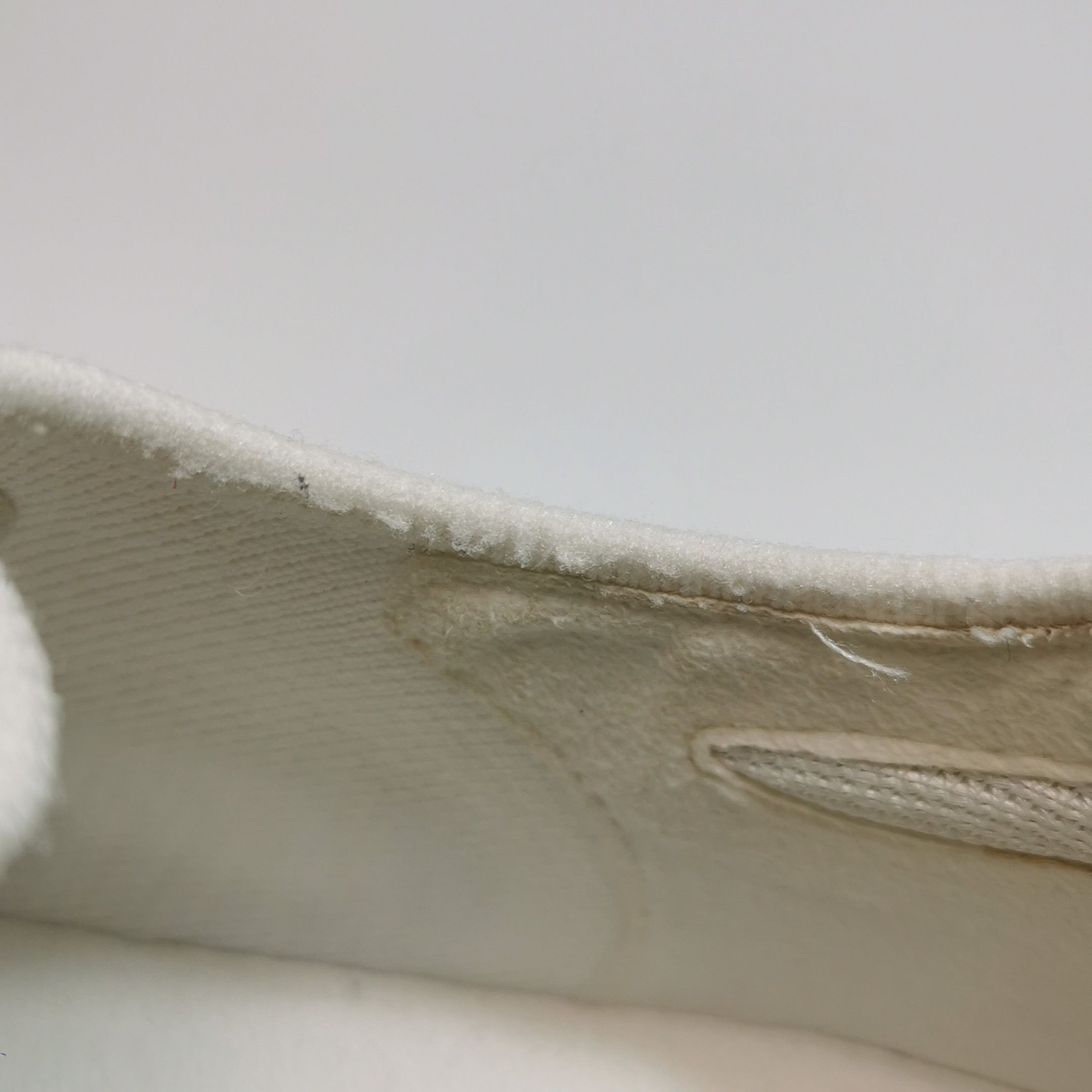Gucci Gucci Women 9 Lowtop Sneakers Size US 9 / IT 39 - 9 Thumbnail
