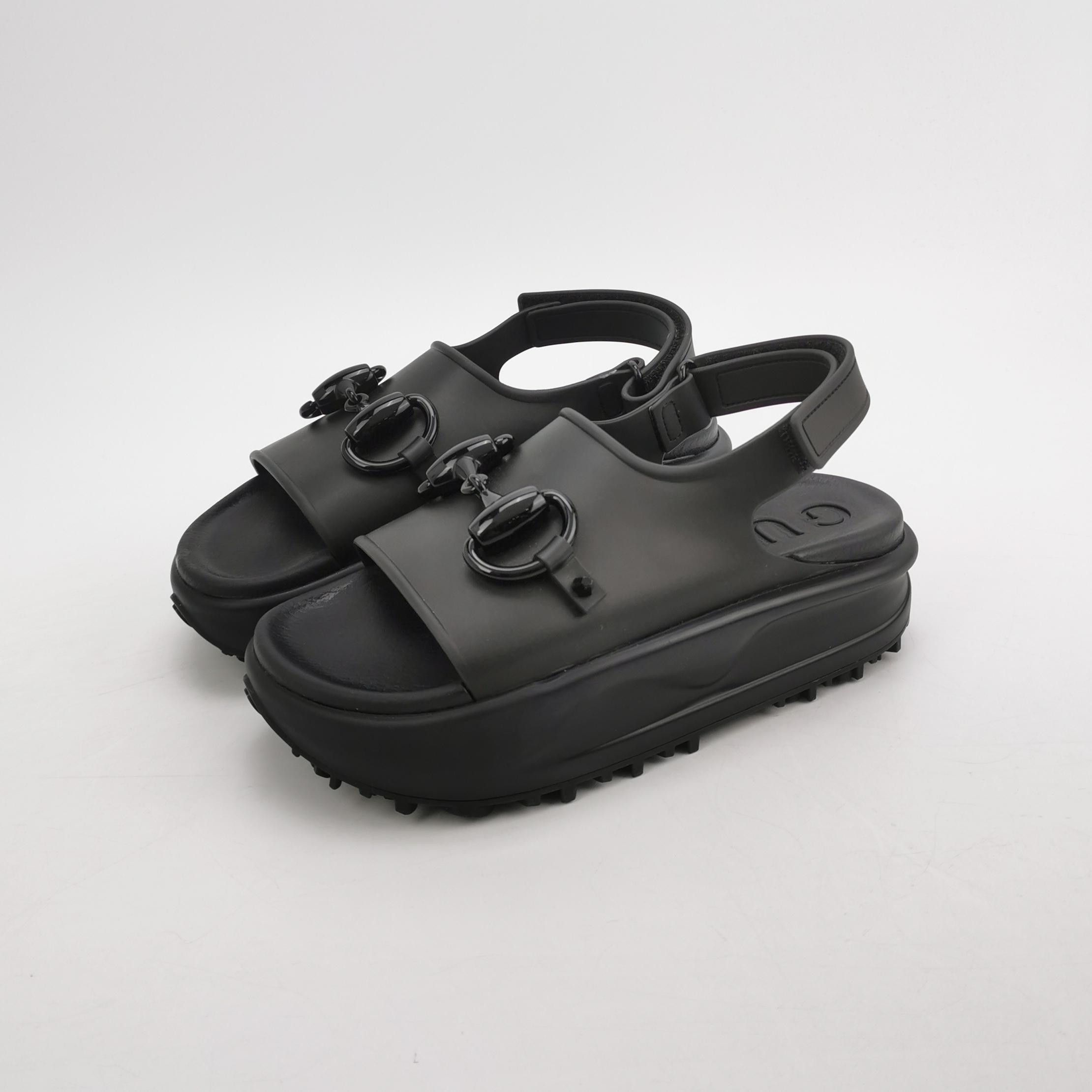 Gucci Gucci Women 5 Sandals Size US 5 / IT 35 - 2 Thumbnail
