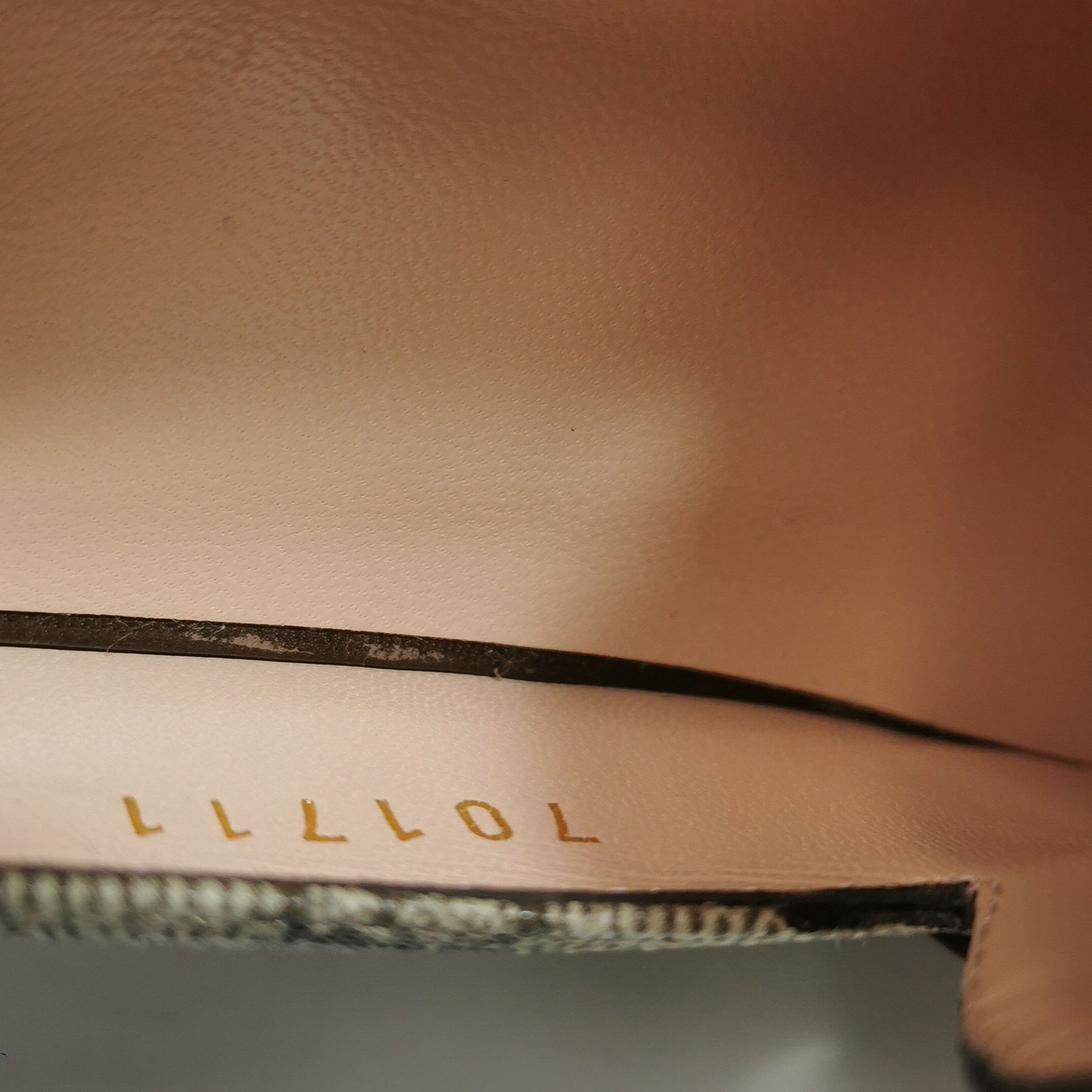 Gucci Gucci Women 5-5 Flats Size US 5.5 / IT 35.5 - 8 Thumbnail