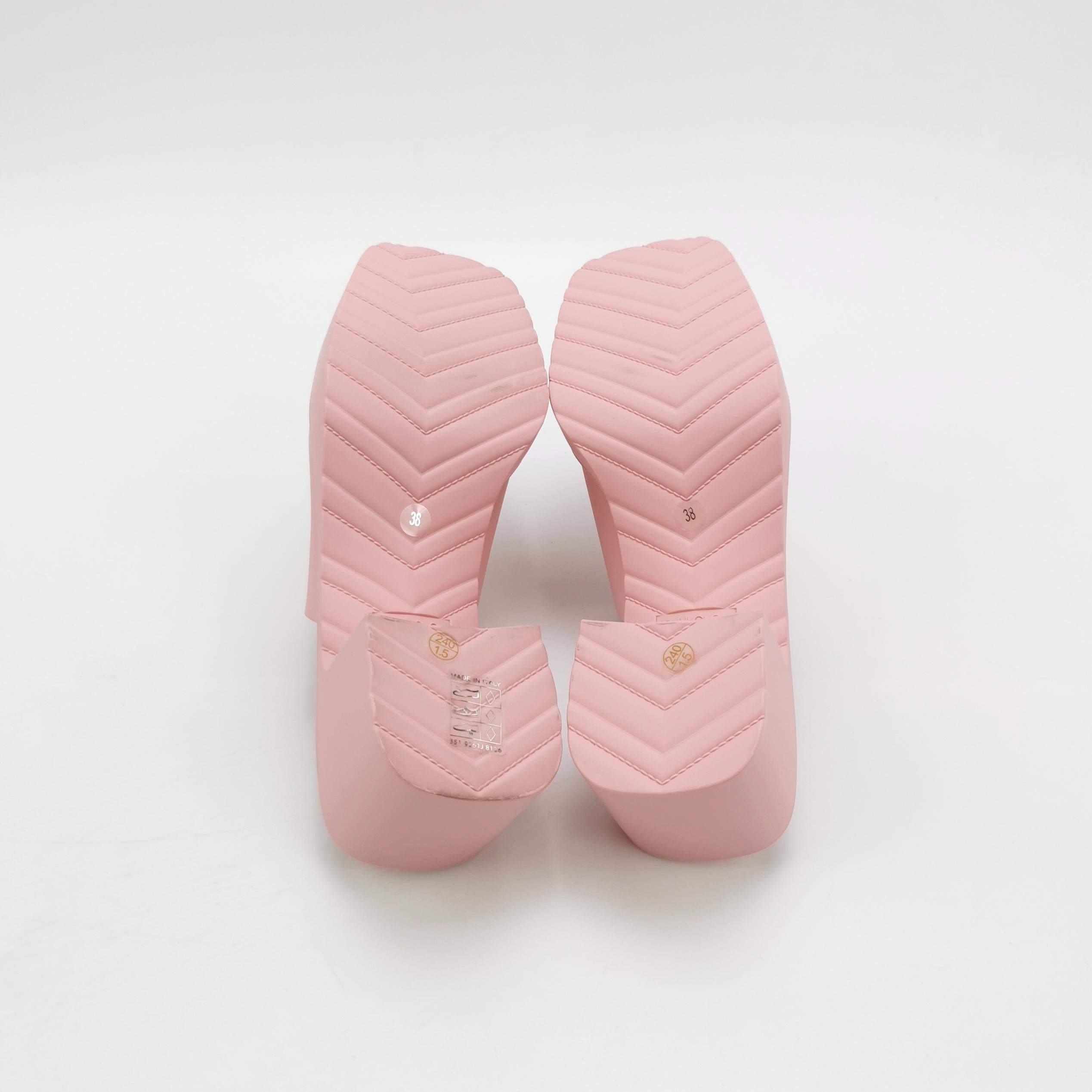 Gucci Gucci Women 8 Sandals Size US 8 / IT 38 - 5 Thumbnail