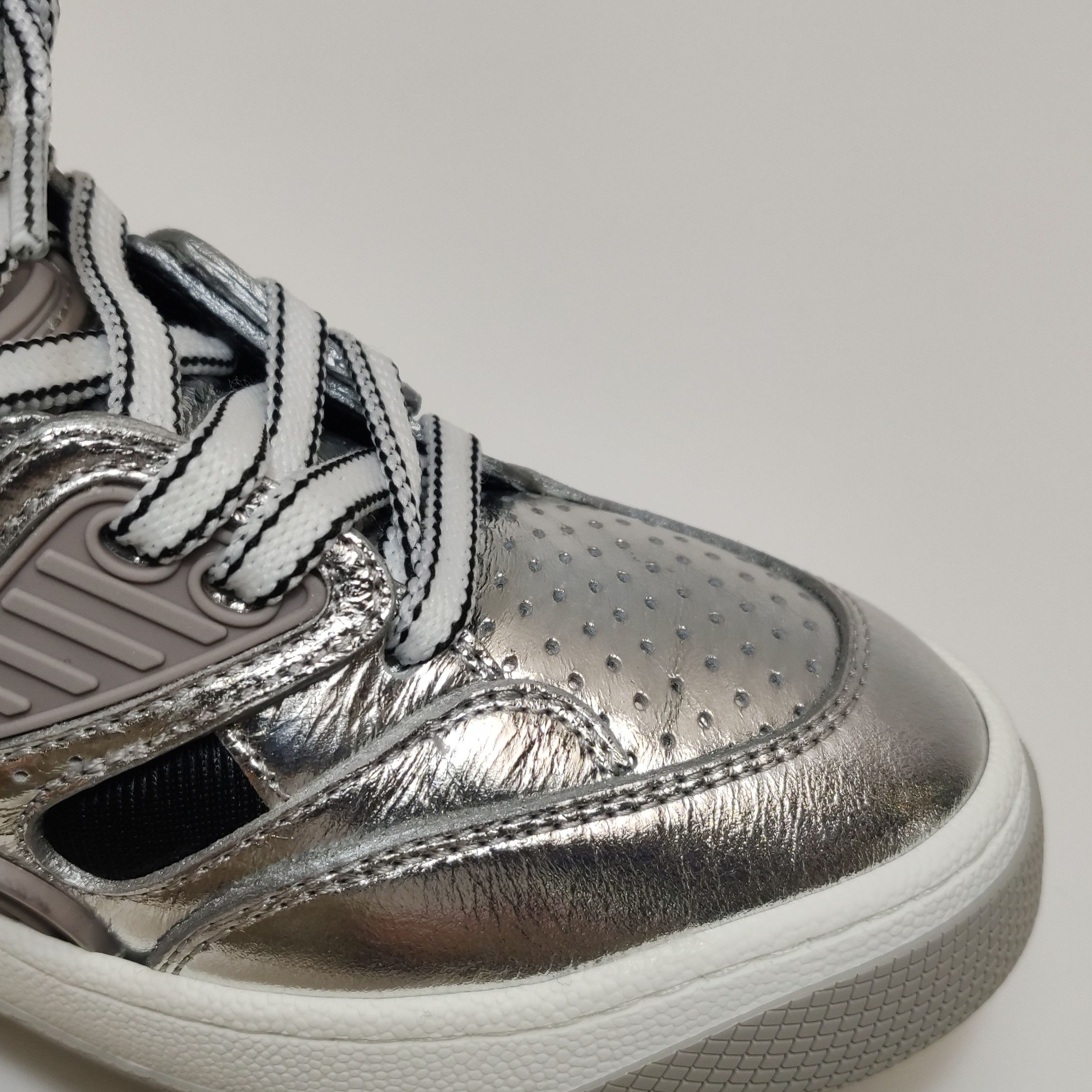 Gucci Gucci Women 5-5 Lowtop Sneakers Size US 5.5 / IT 35.5 - 9 Thumbnail