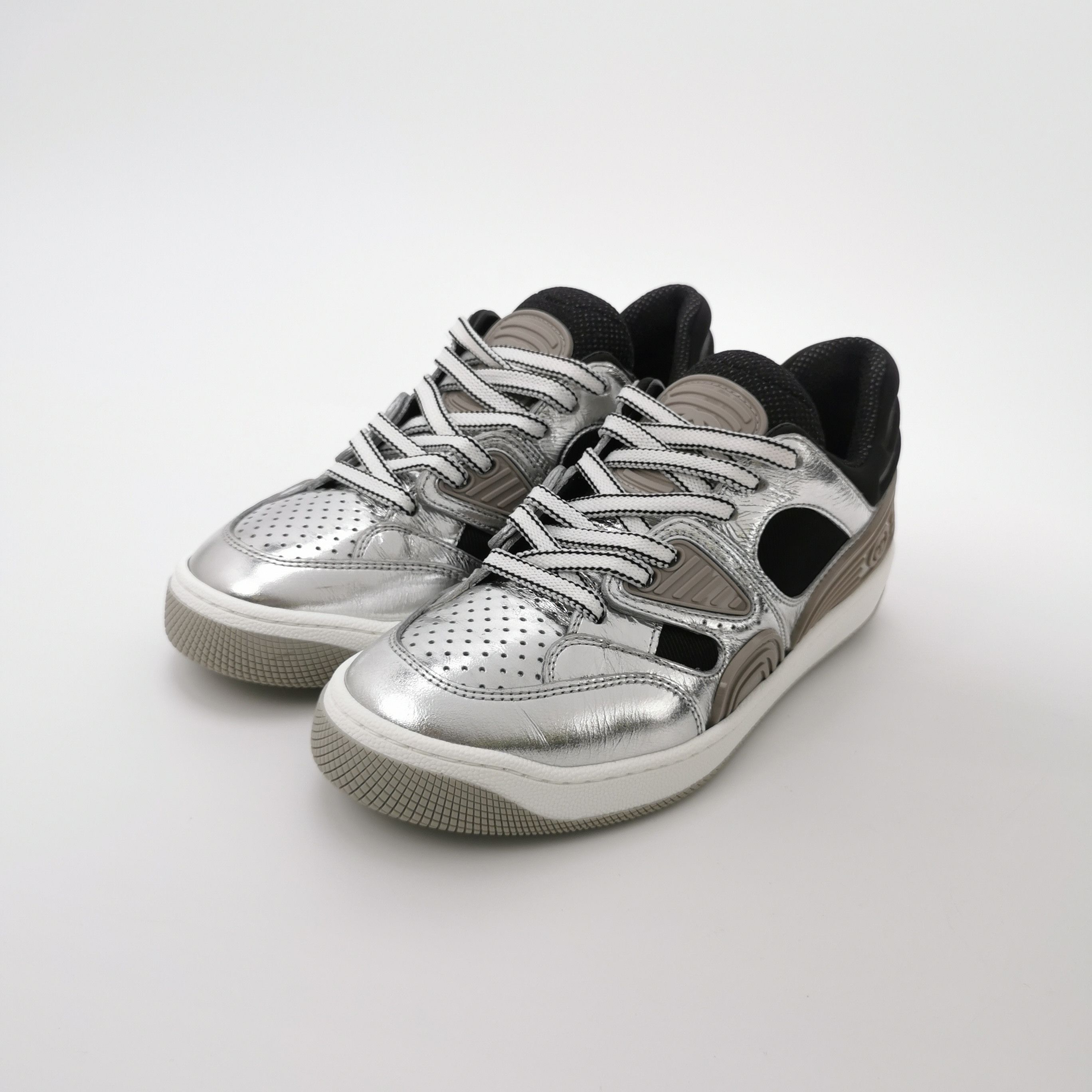 Gucci Gucci Women 5-5 Lowtop Sneakers Size US 5.5 / IT 35.5 - 2 Thumbnail
