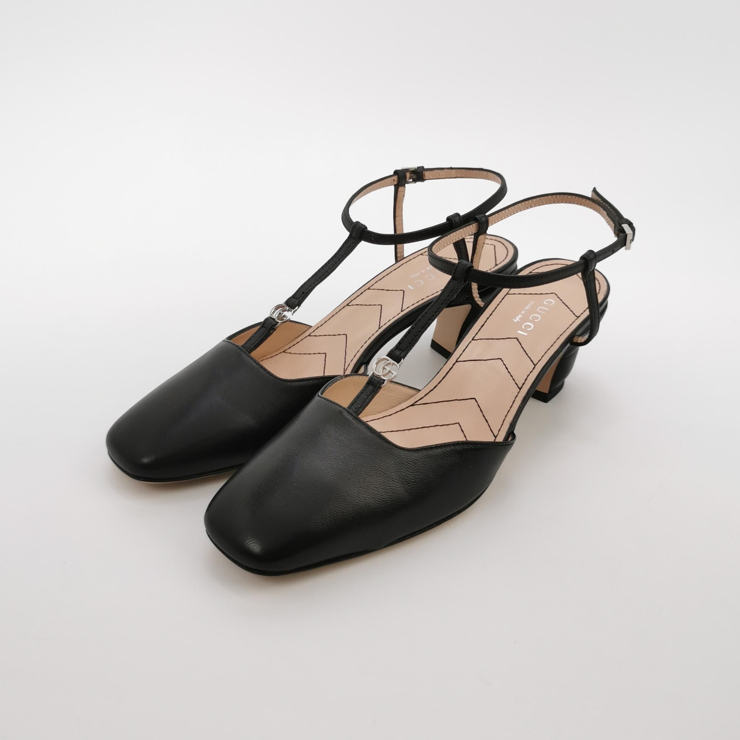 Gucci Gucci Women 6-5 Heels Size US 6.5 / IT 36.5 - 2 Thumbnail