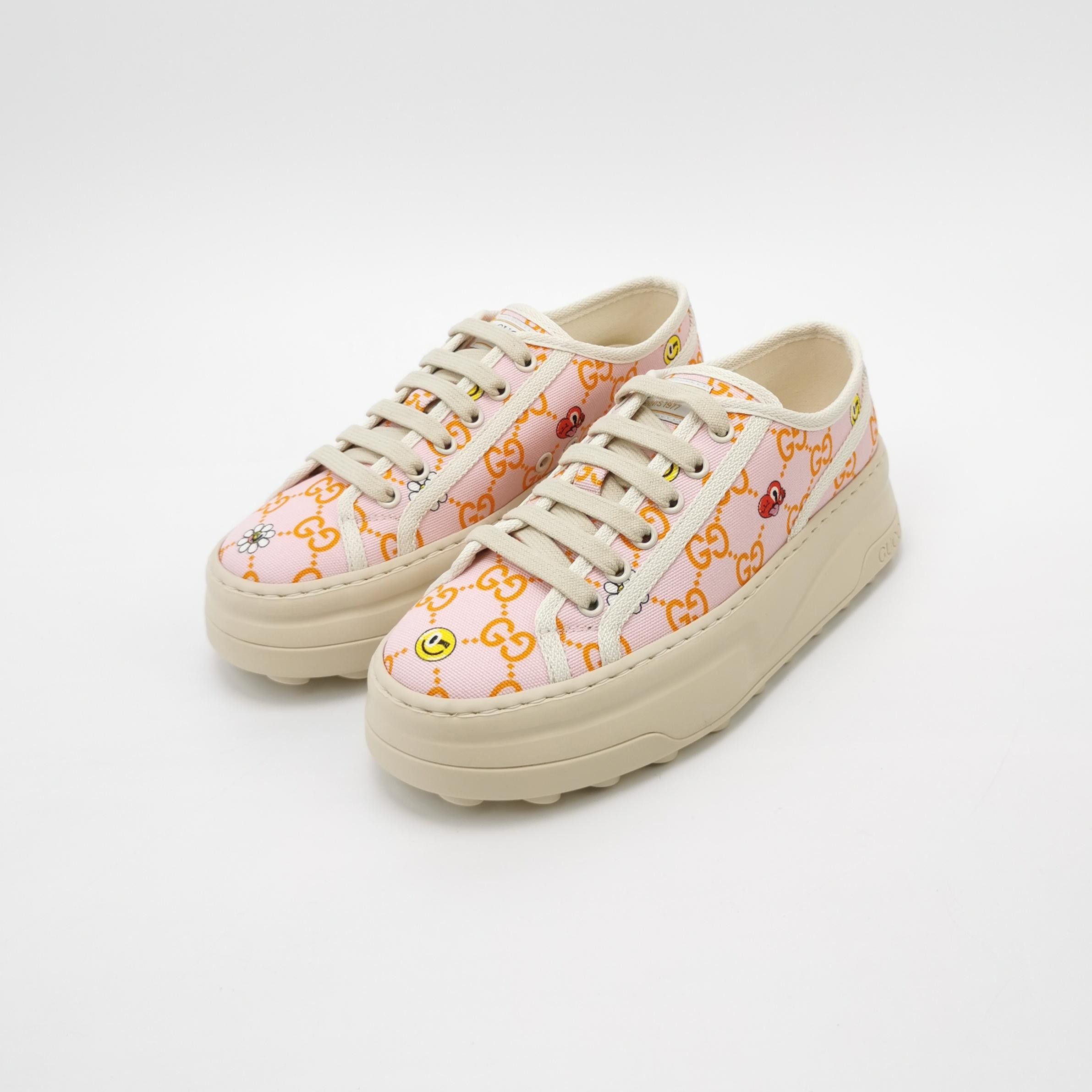 Gucci Gucci Women 6 Lowtop Sneakers Size US 6 / IT 36 - 2 Thumbnail