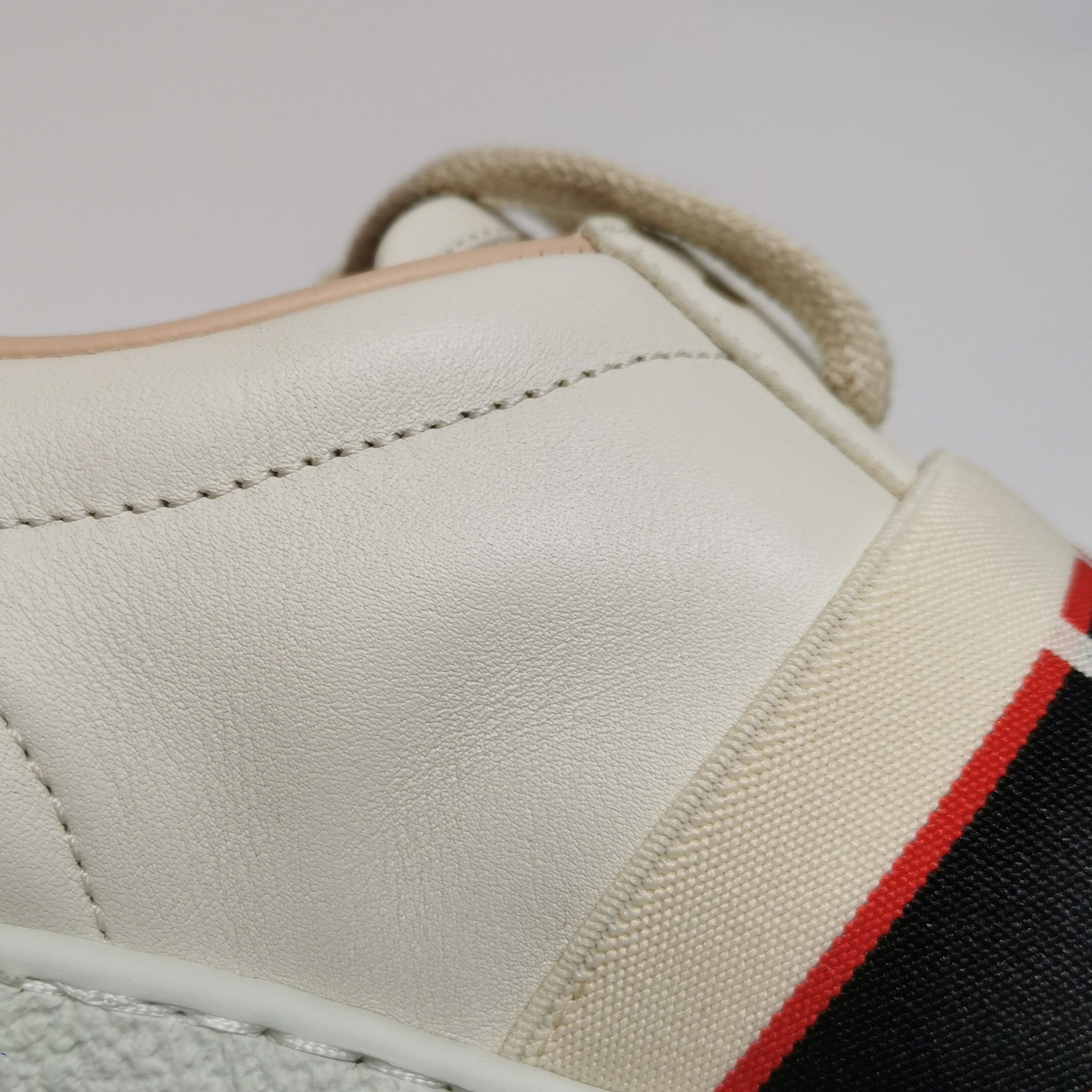 Gucci Gucci Women 5 Lowtop Sneakers Size US 5 / IT 35 - 9 Thumbnail