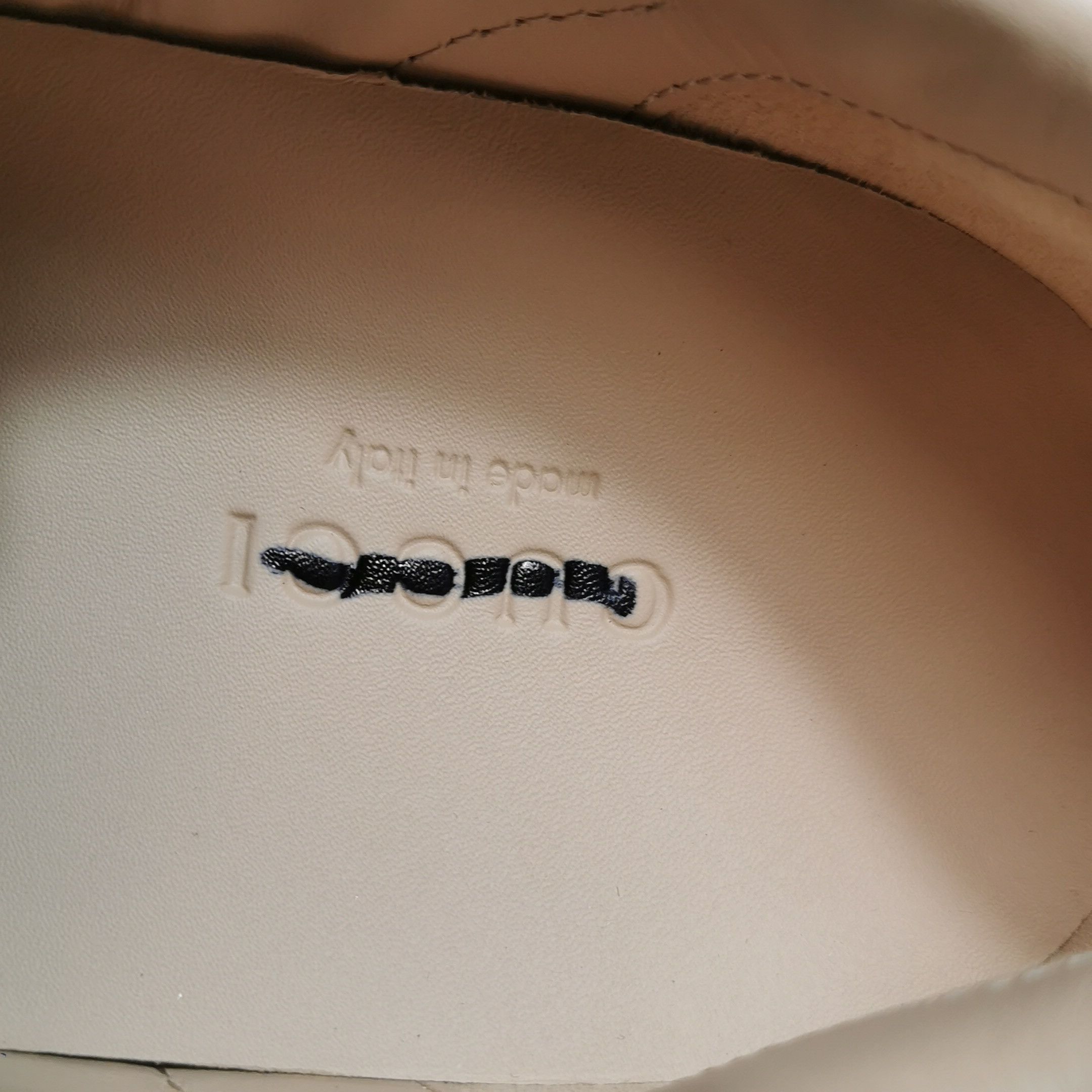 Gucci Gucci Women 5 Lowtop Sneakers Size US 5 / IT 35 - 10 Thumbnail