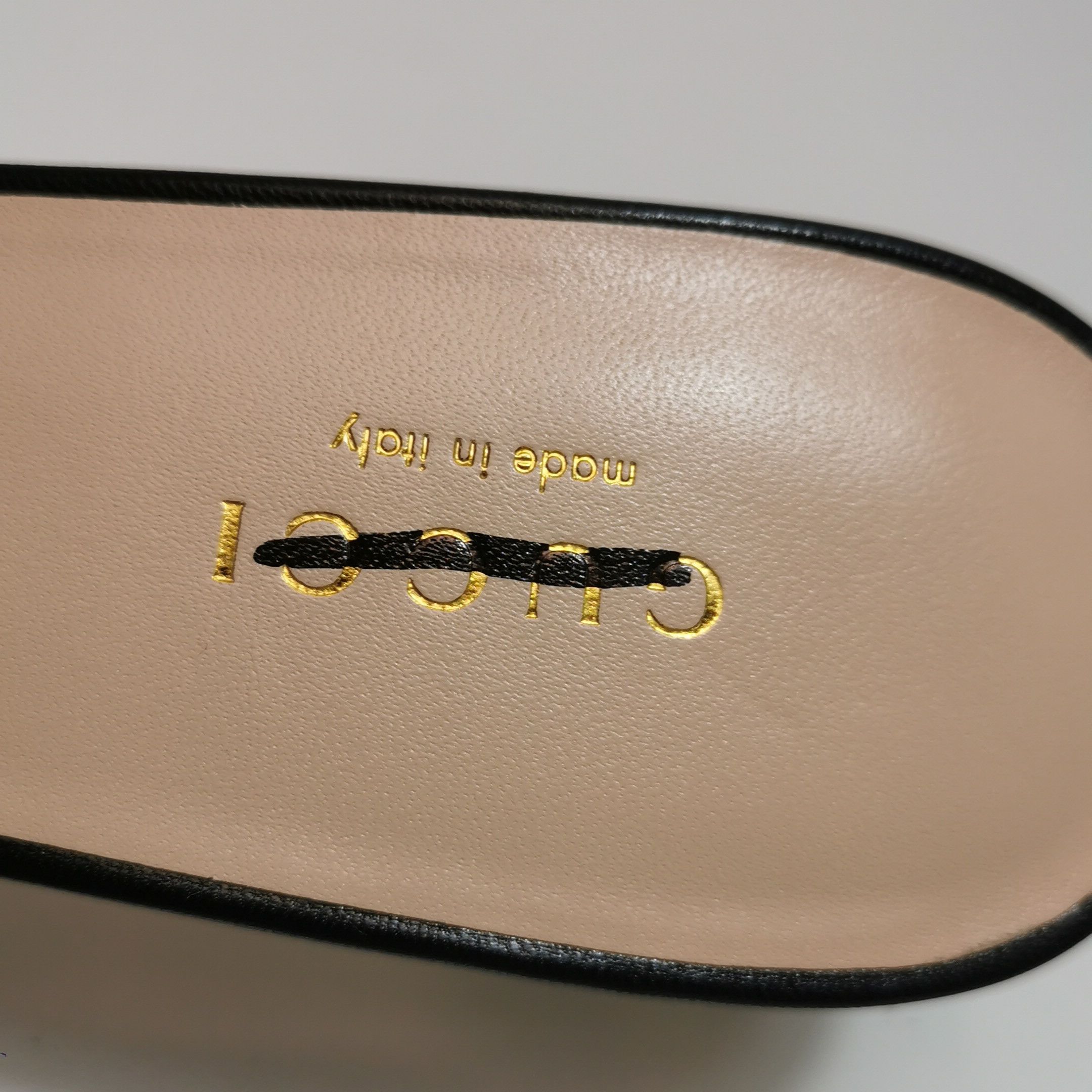 Gucci Gucci Women 5 Sandals Size US 5 / IT 35 - 11 Thumbnail
