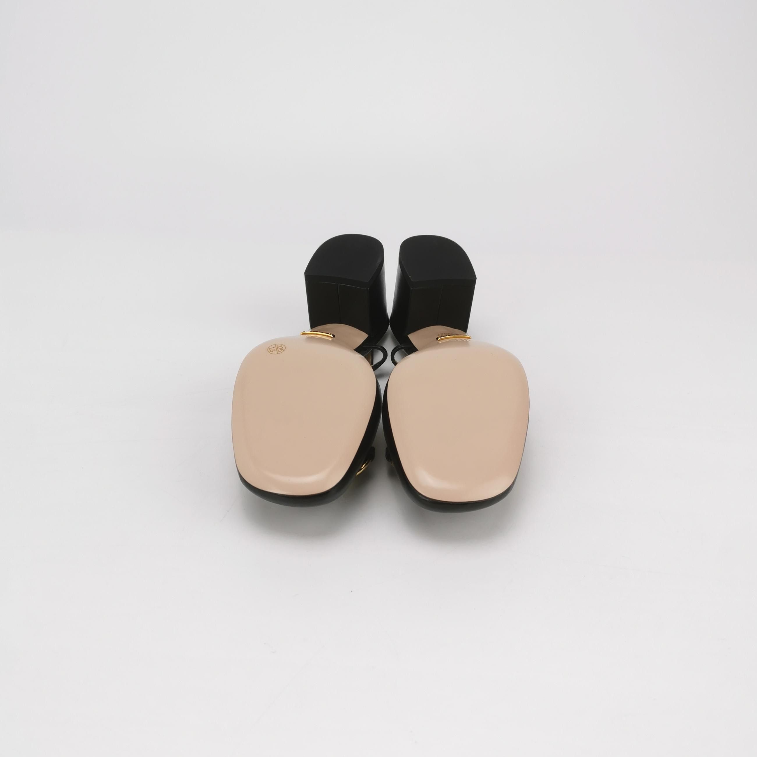 Gucci Gucci Women 5-5 Flats Size US 5.5 / IT 35.5 - 5 Thumbnail