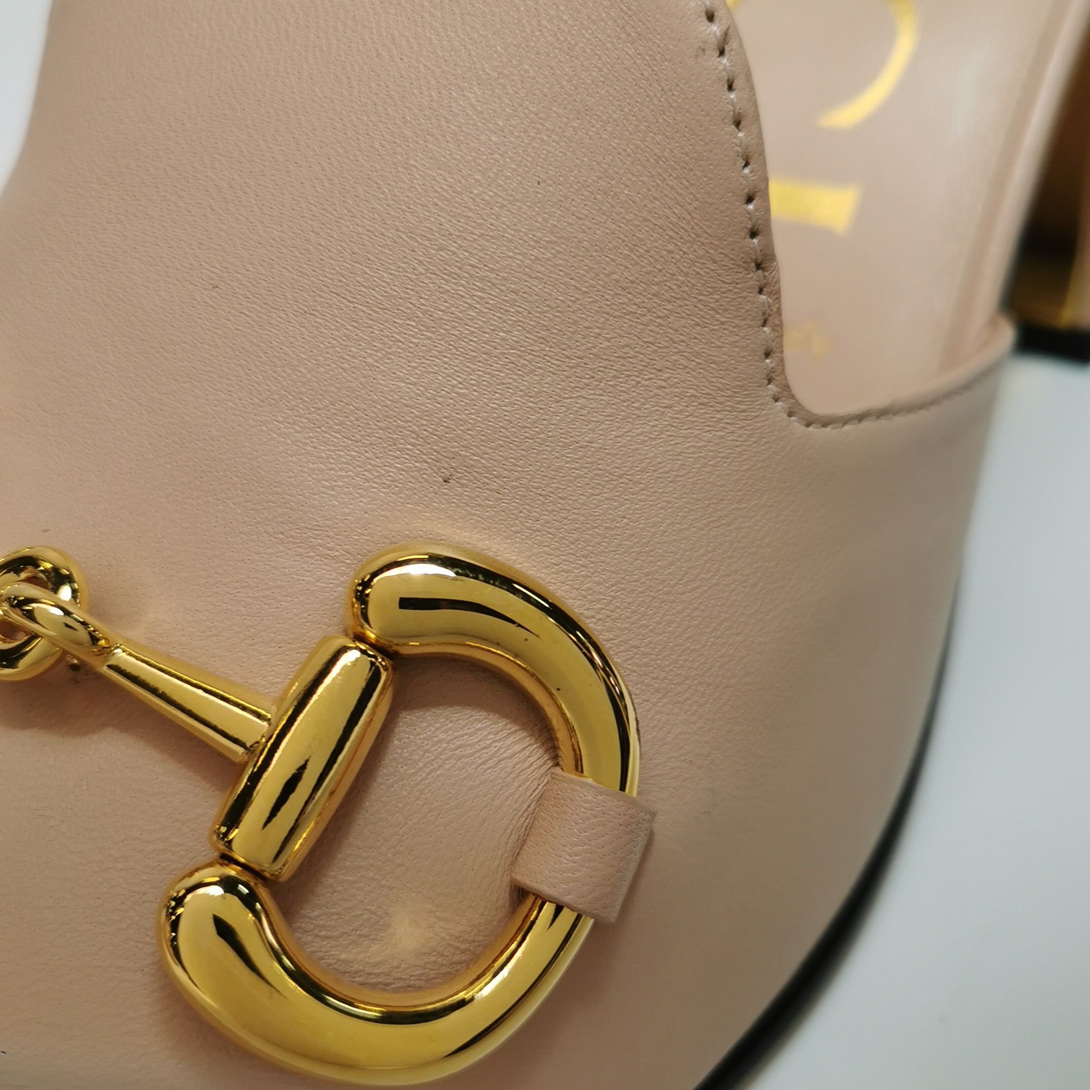 Gucci Gucci Women 9 Sandals Size US 9 / IT 39 - 7 Thumbnail