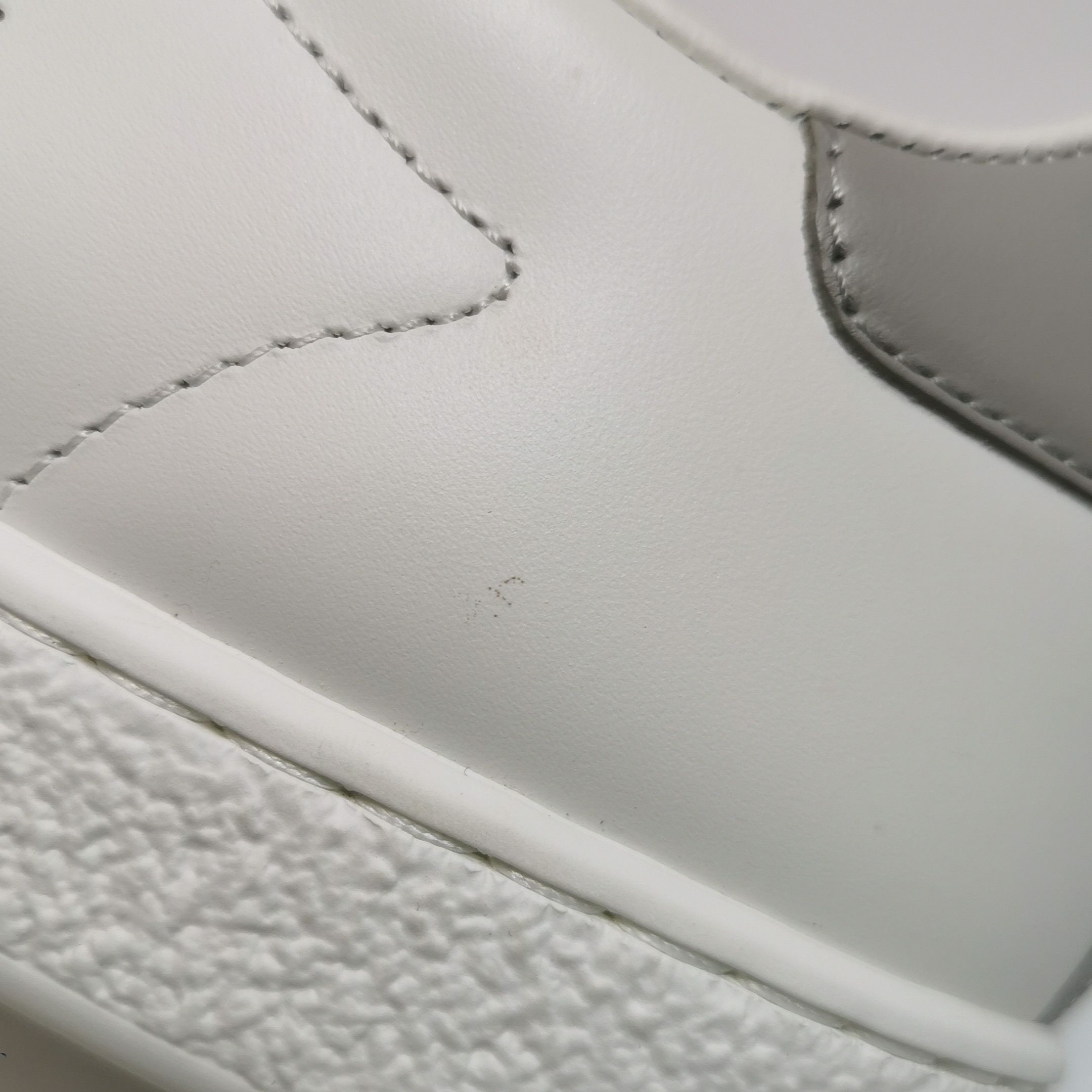 Gucci Gucci Women 5-5 Lowtop Sneakers Size US 5.5 / IT 35.5 - 7 Thumbnail