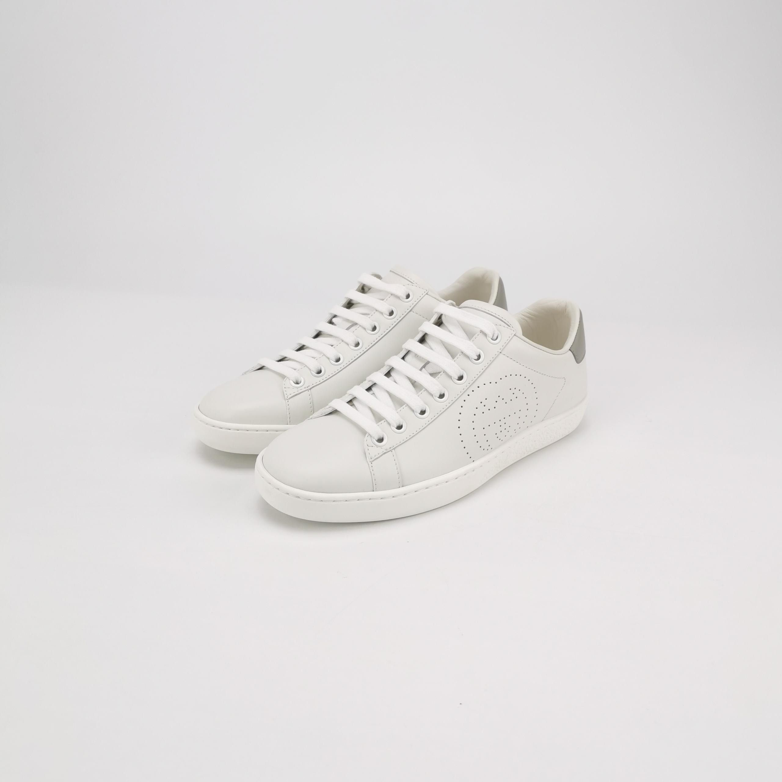 Gucci Gucci Women 5-5 Lowtop Sneakers Size US 5.5 / IT 35.5 - 2 Thumbnail