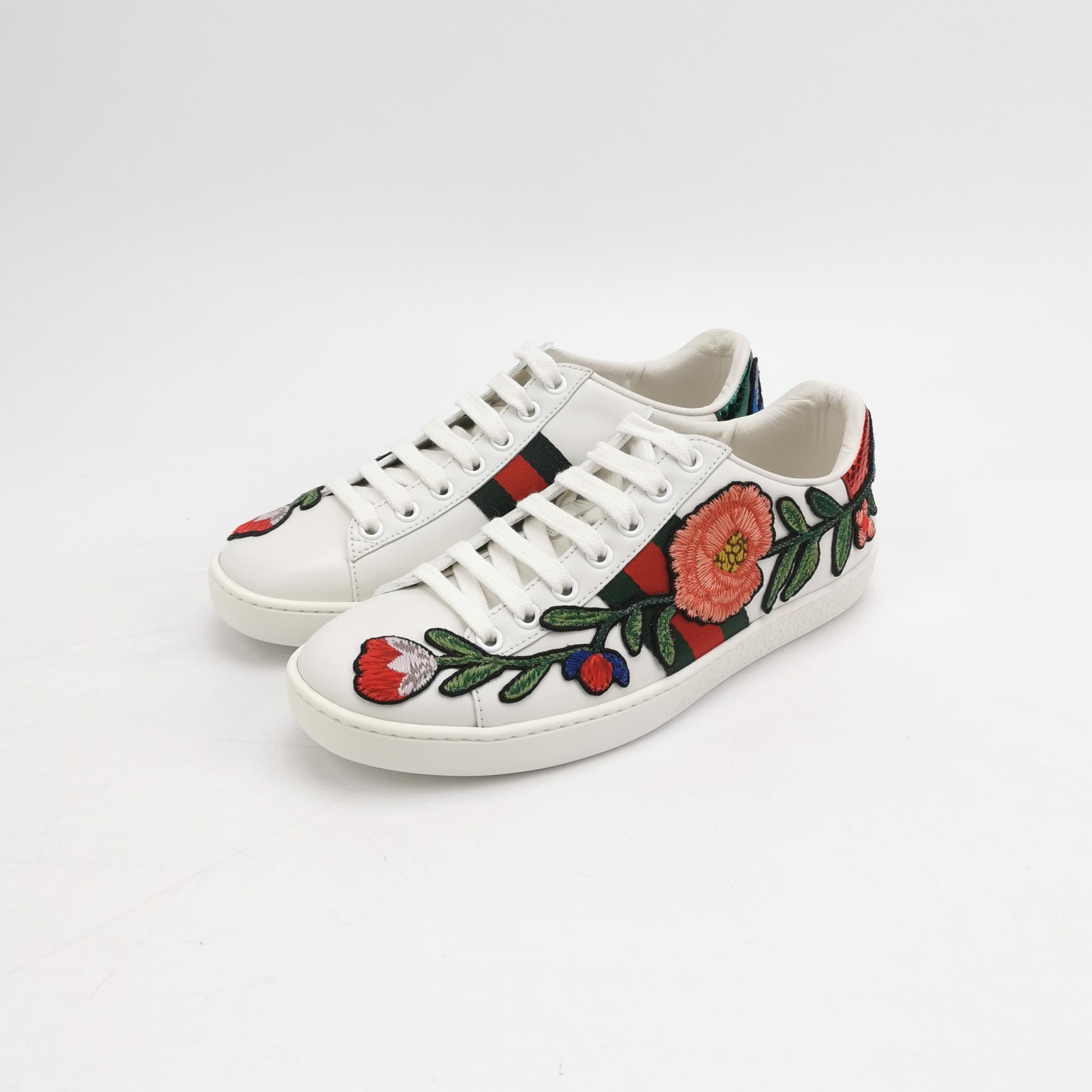 Gucci Gucci Women 5-5 Lowtop Sneakers Size US 5.5 / IT 35.5 - 2 Thumbnail