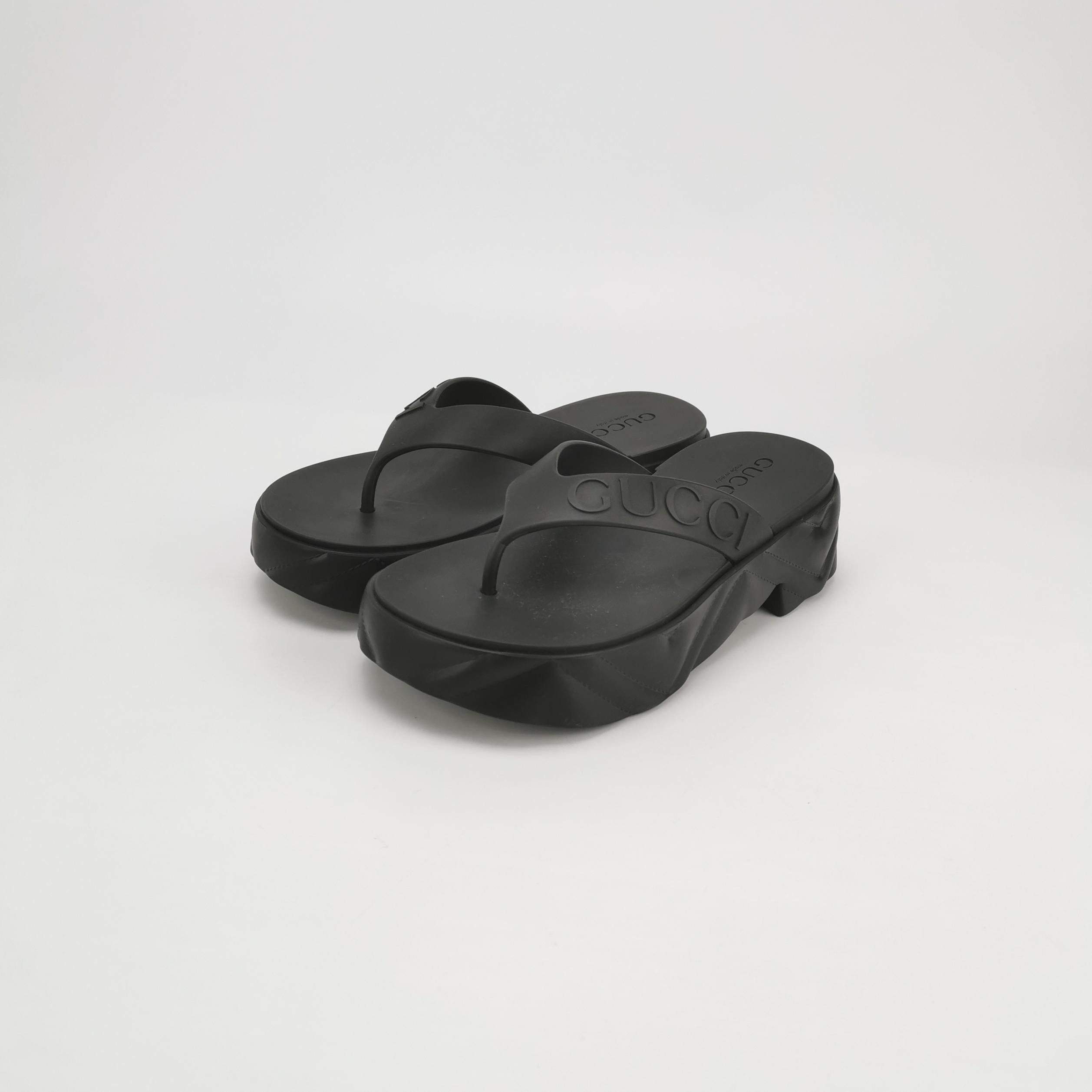 Gucci Gucci Women 6 Sandals Size US 6 / IT 36 - 2 Thumbnail