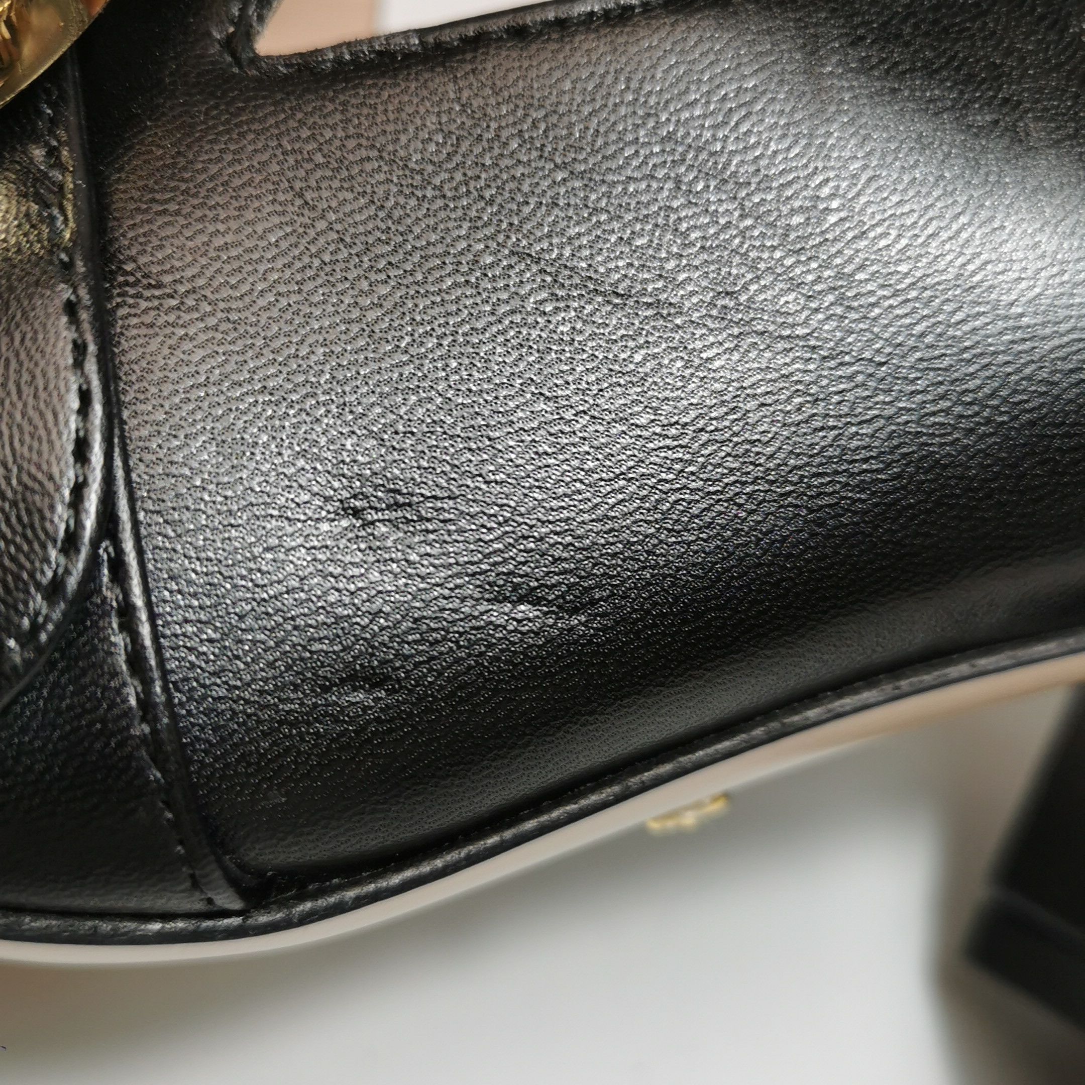 Gucci Gucci Women 7-5 Flats Size US 7.5 / IT 37.5 - 7 Thumbnail