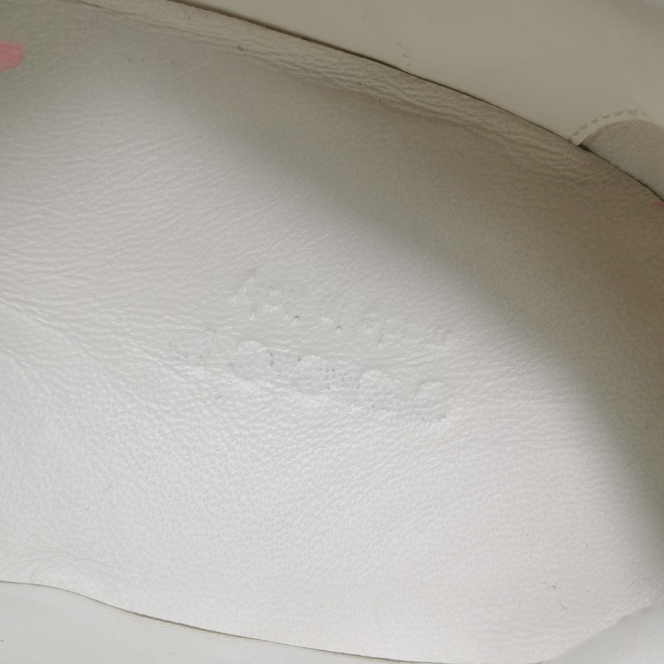 Gucci Gucci Women 6-5 Lowtop Sneakers Size US 6.5 / IT 36.5 - 12 Thumbnail