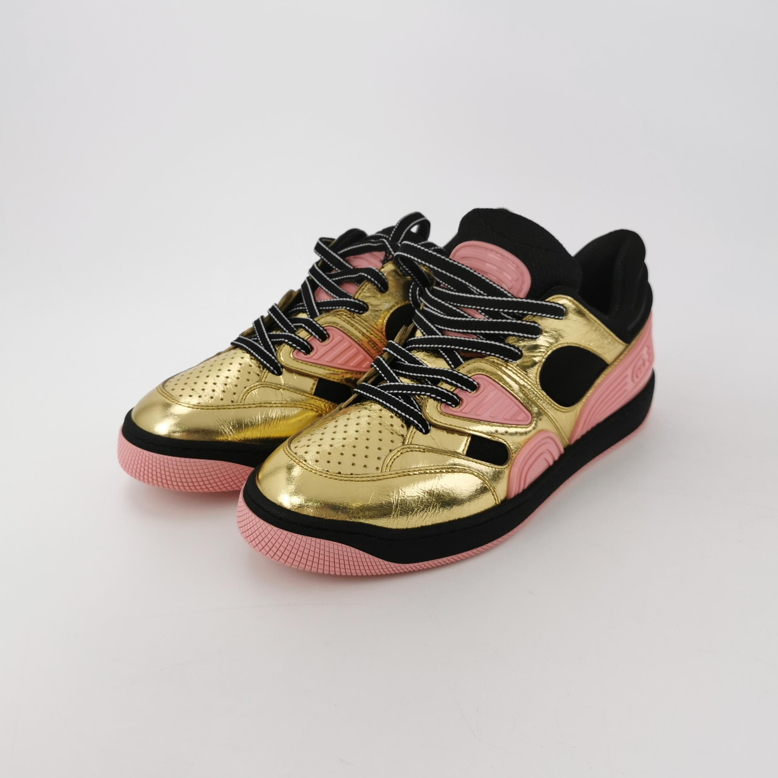 Gucci Gucci Women 7-5 Lowtop Sneakers Size US 7.5 / IT 37.5 - 2 Thumbnail