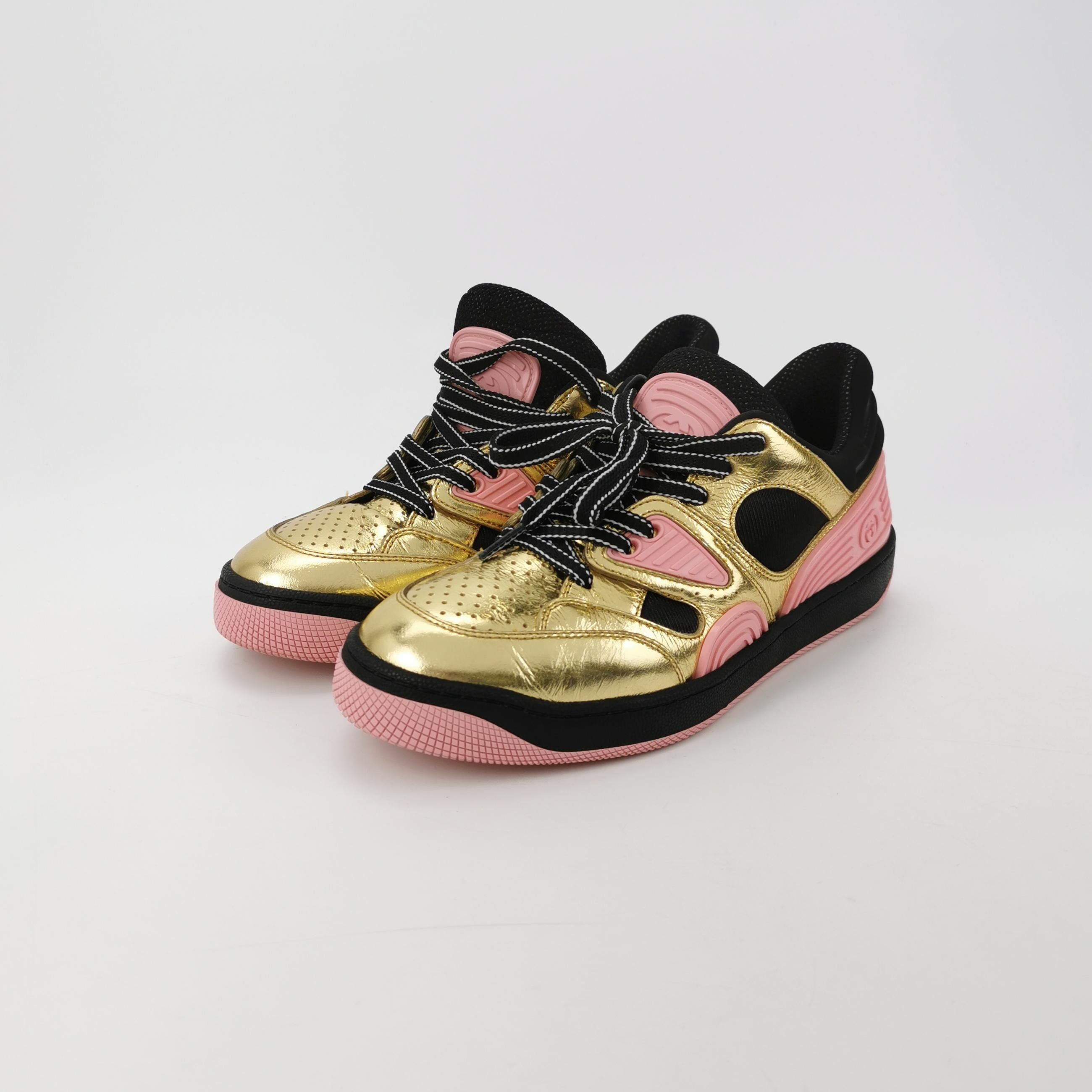 Gucci Gucci Women 6-5 Lowtop Sneakers Size US 6.5 / IT 36.5 - 2 Thumbnail