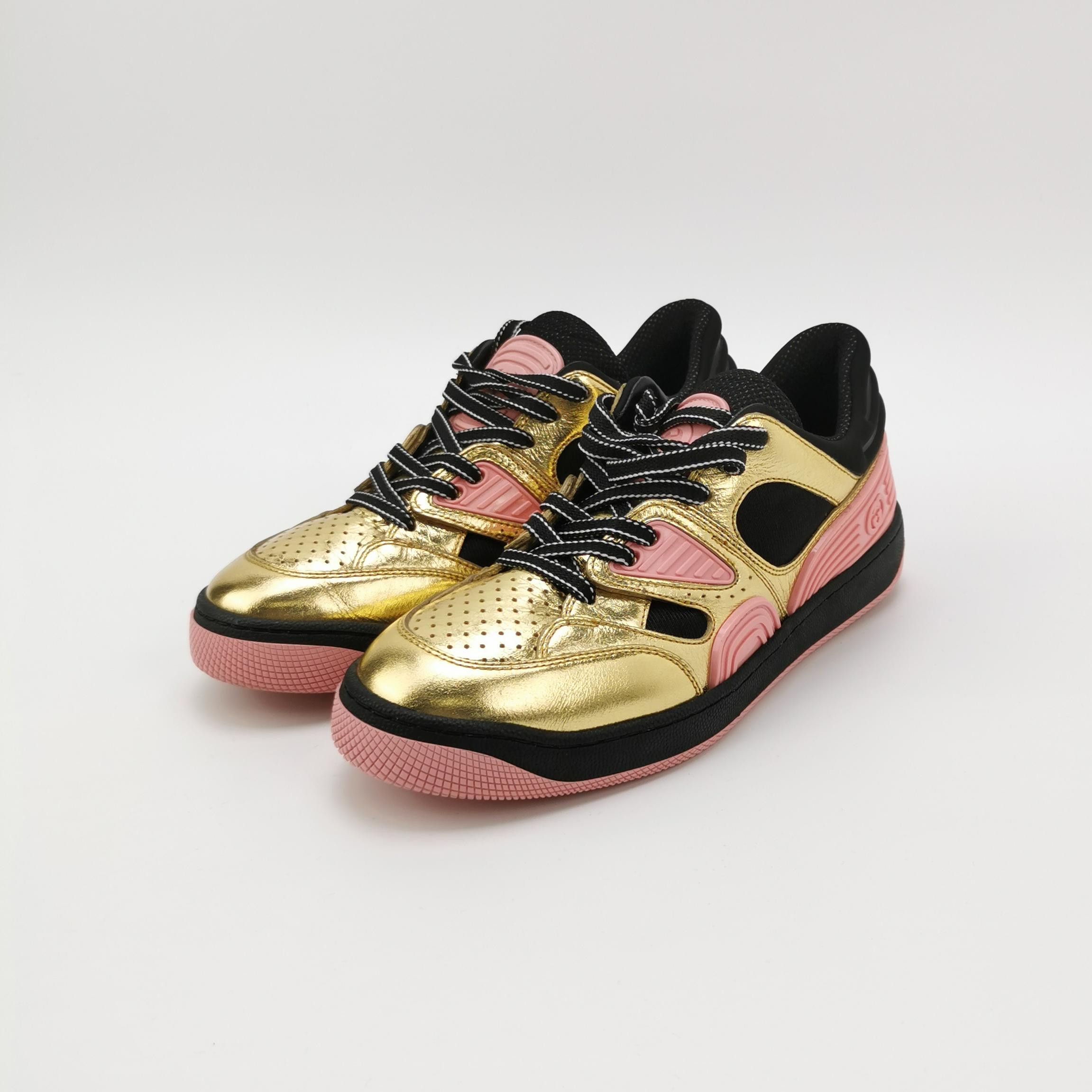Gucci Gucci Women 6-5 Lowtop Sneakers Size US 6.5 / IT 36.5 - 2 Thumbnail