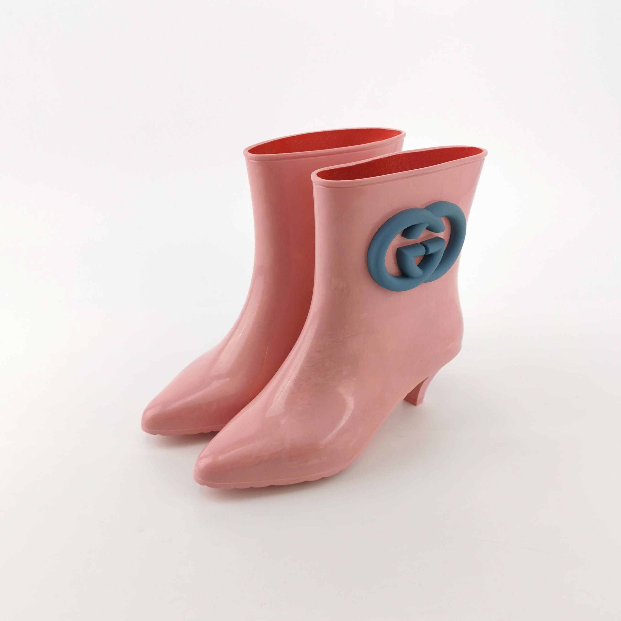 Gucci Gucci Women 7 Boots Size US 7 / IT 37 - 2 Thumbnail