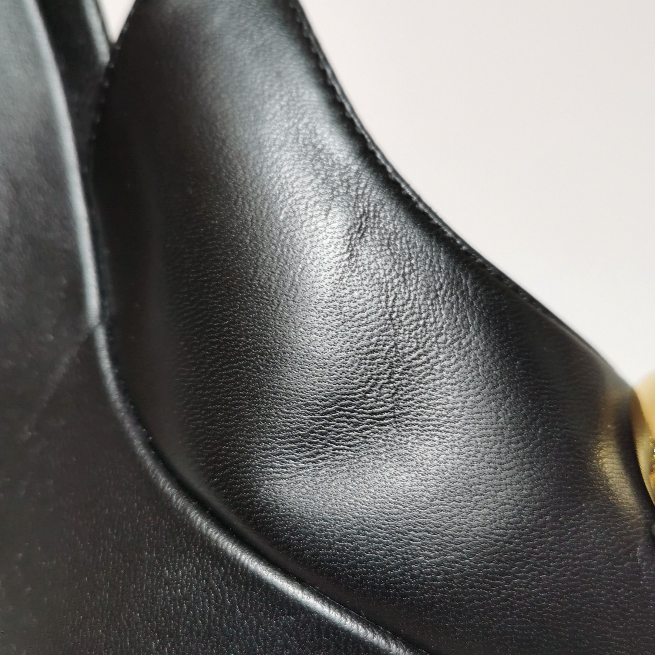 Gucci Gucci Women 5 Heels Size US 5 / IT 35 - 13 Thumbnail