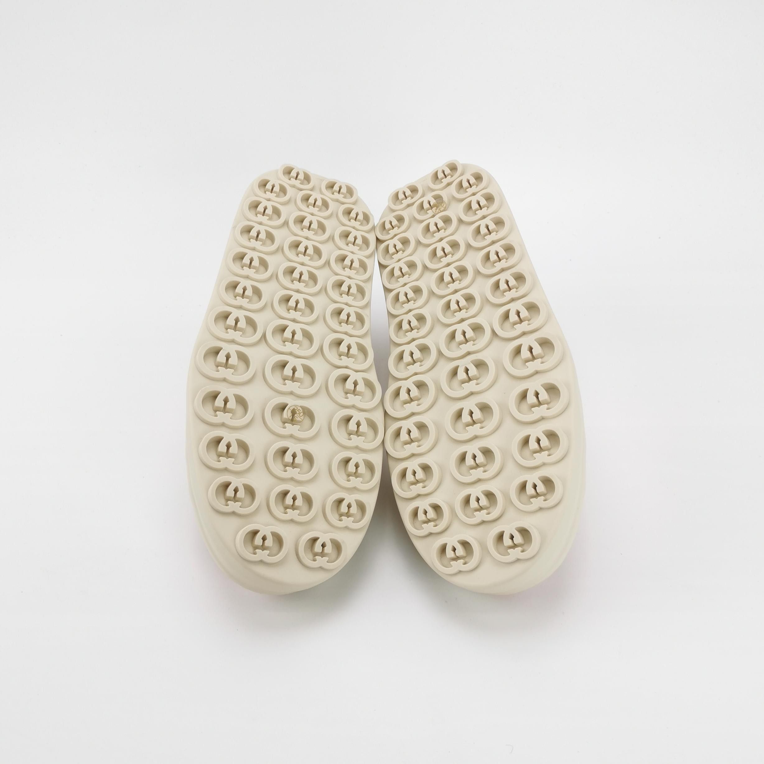 Gucci Gucci Women 10 Lowtop Sneakers Size US 10 / IT 40 - 5 Thumbnail