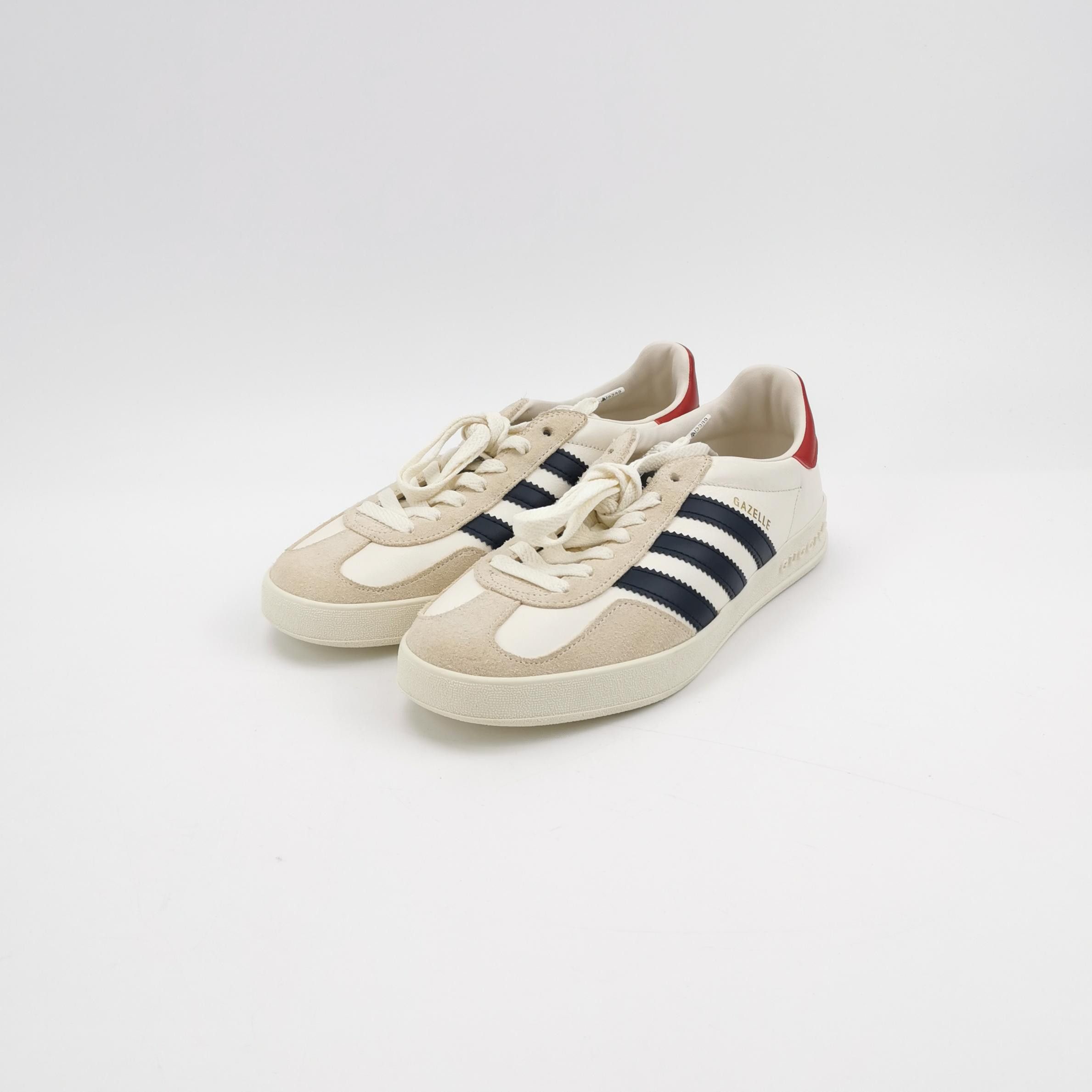 Gucci Gucci Women 8-5 Lowtop Sneakers Size US 8.5 / IT 38.5 - 2 Thumbnail