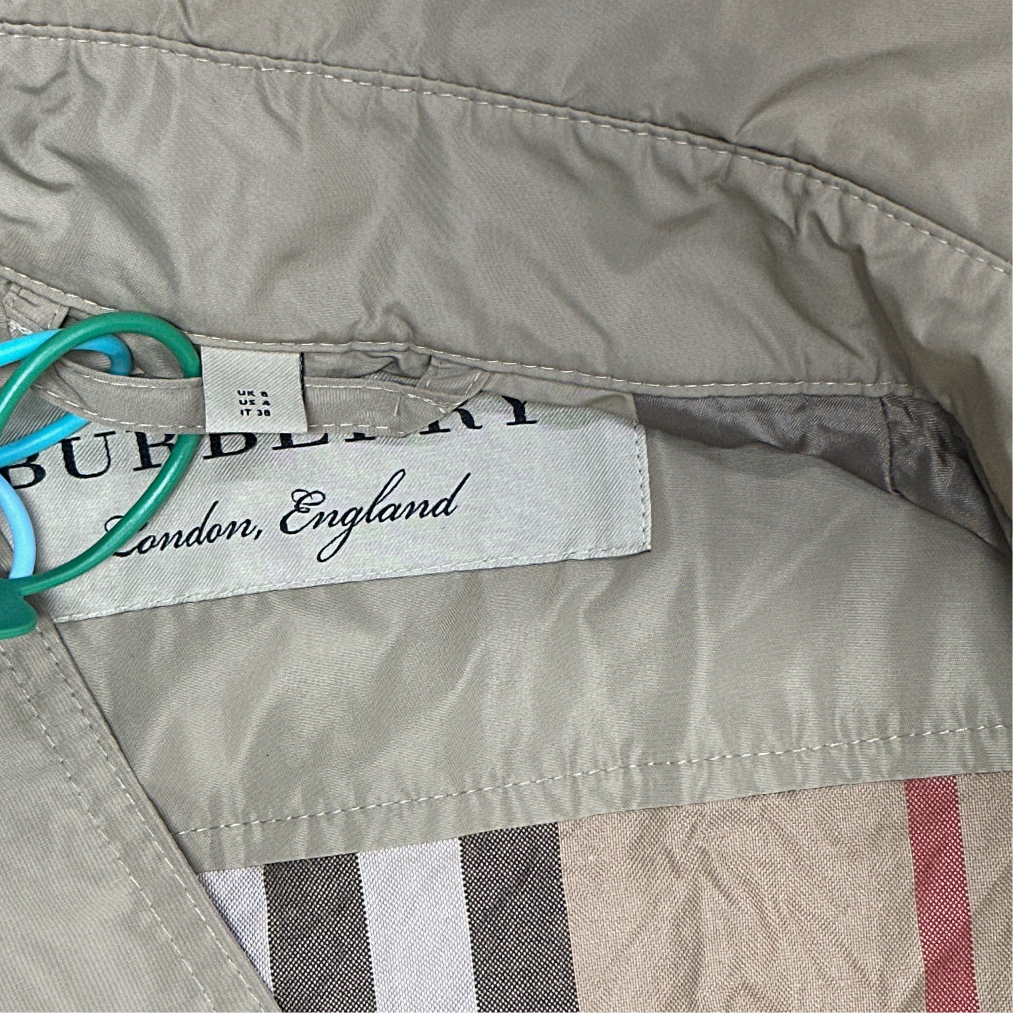 Burberry Burberry Beige Double-Breasted Trench Coat Size 4 Size S / US 4 / IT 40 - 3 Thumbnail