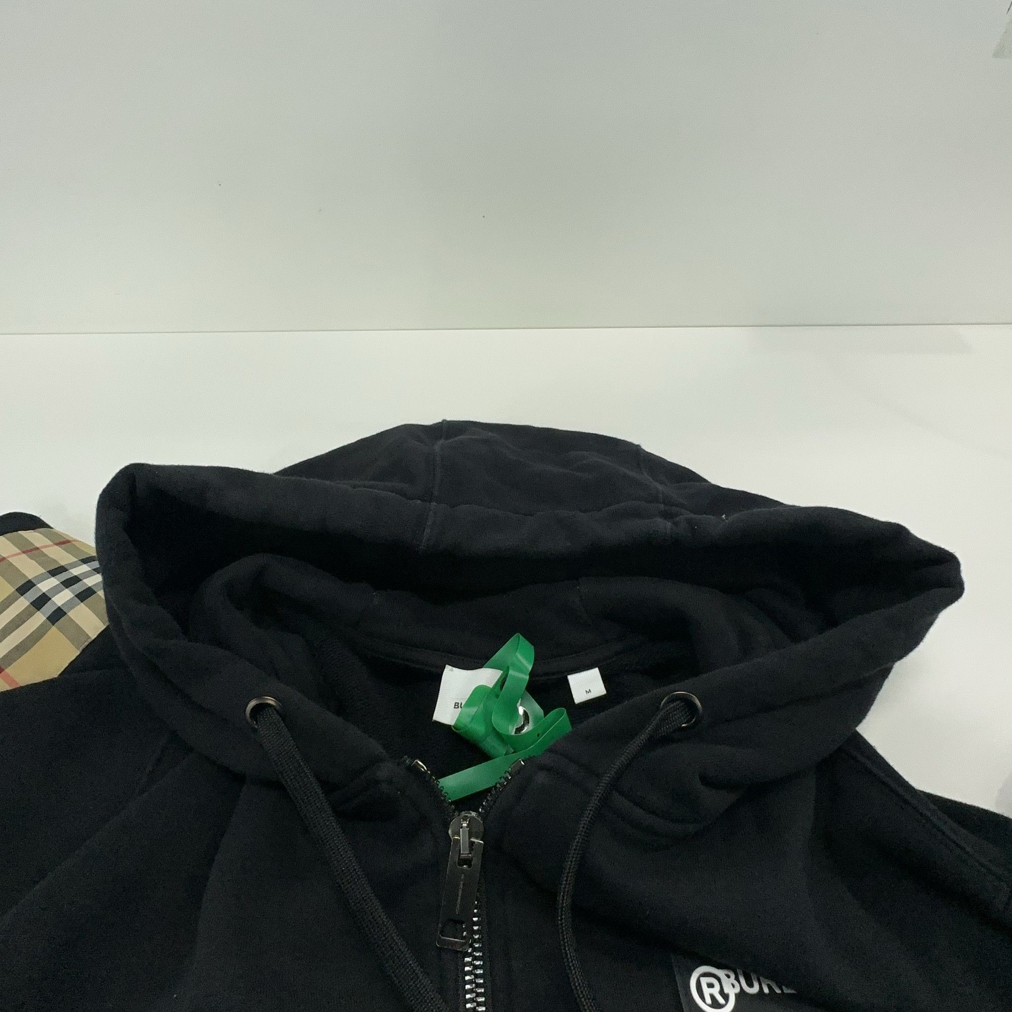 Burberry Burberry Check Sleeve Logo Zip Up Hoodie Size M Size US M / EU 48-50 / 2 - 5 Thumbnail