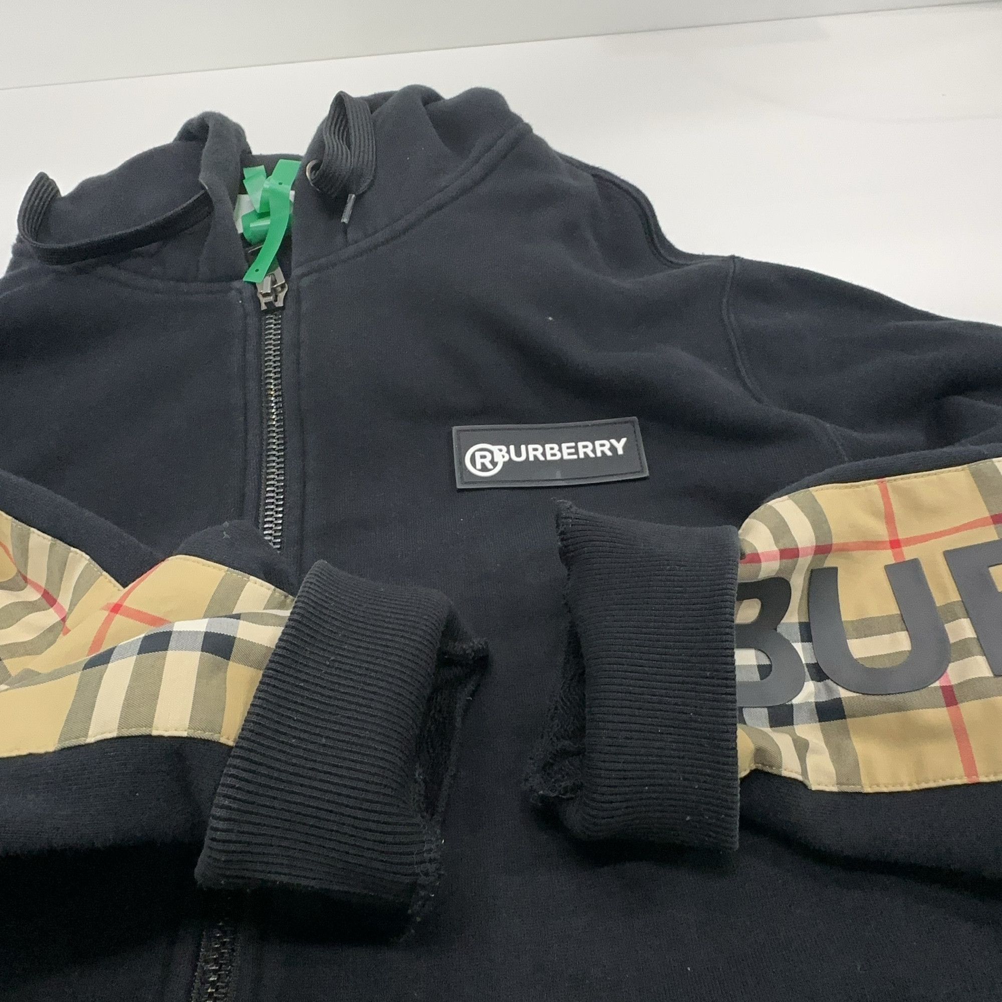 Burberry Burberry Check Sleeve Logo Zip Up Hoodie Size M Size US M / EU 48-50 / 2 - 12 Thumbnail