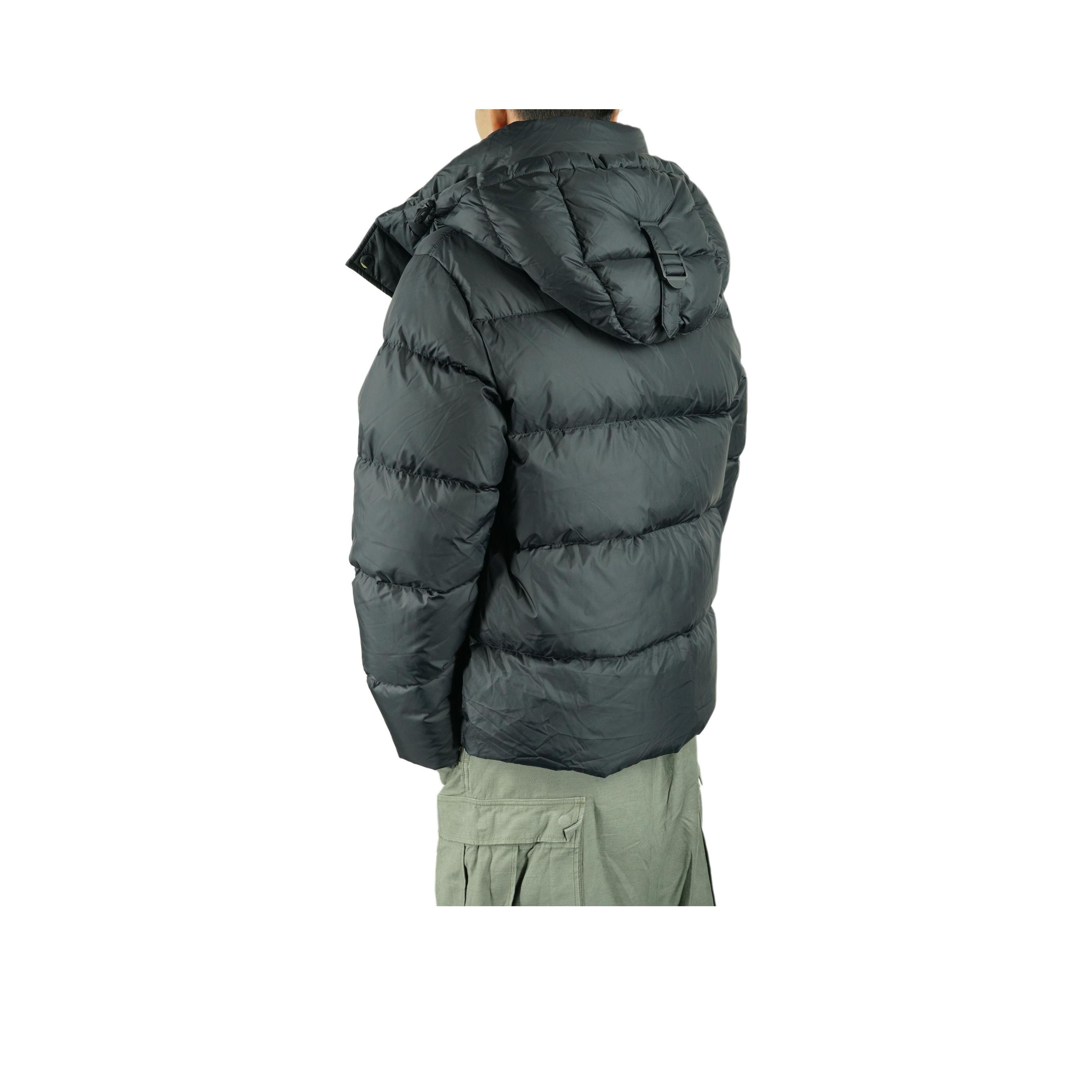 Burberry Burberry Black Down Puffer Jacket Size M Size US M / EU 48-50 / 2 - 13 Thumbnail