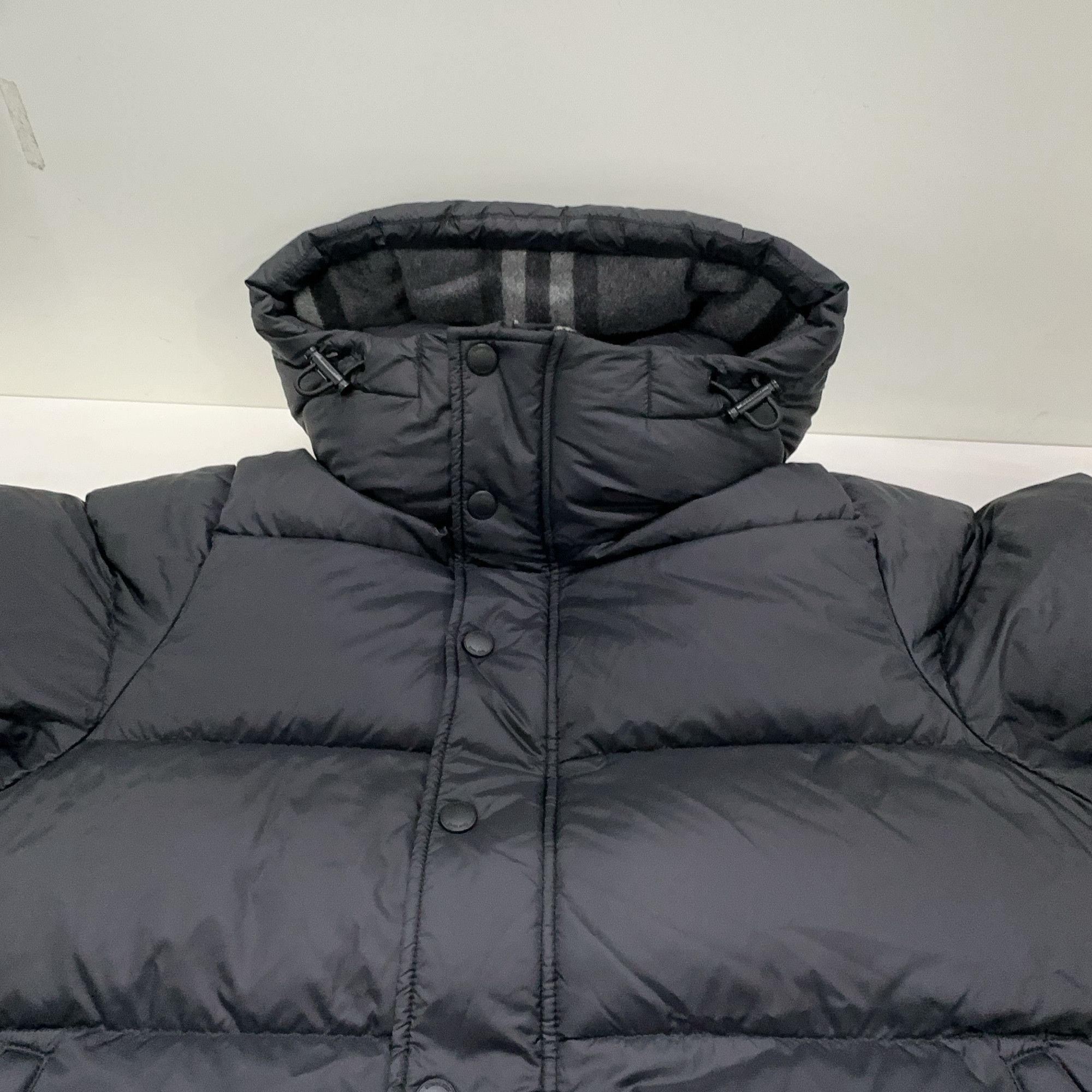 Burberry Burberry Black Down Puffer Jacket Size M Size US M / EU 48-50 / 2 - 10 Thumbnail