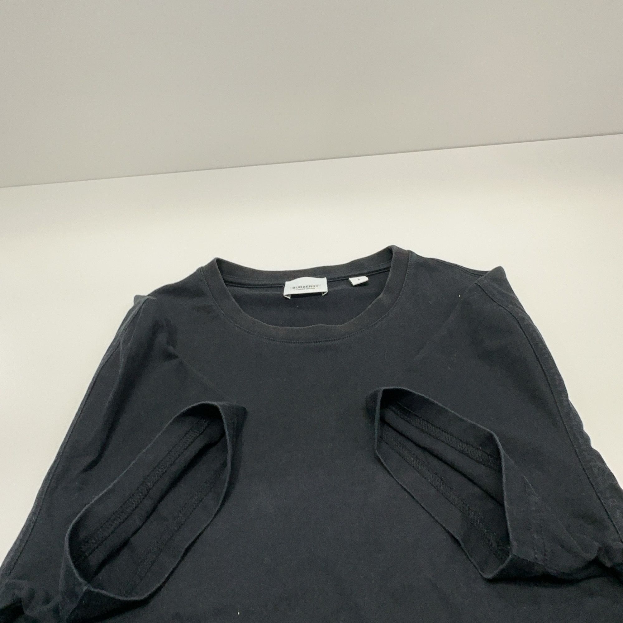 Burberry Burberry TB Logo T-Shirt Size S Size US S / EU 44-46 / 1 - 10 Thumbnail