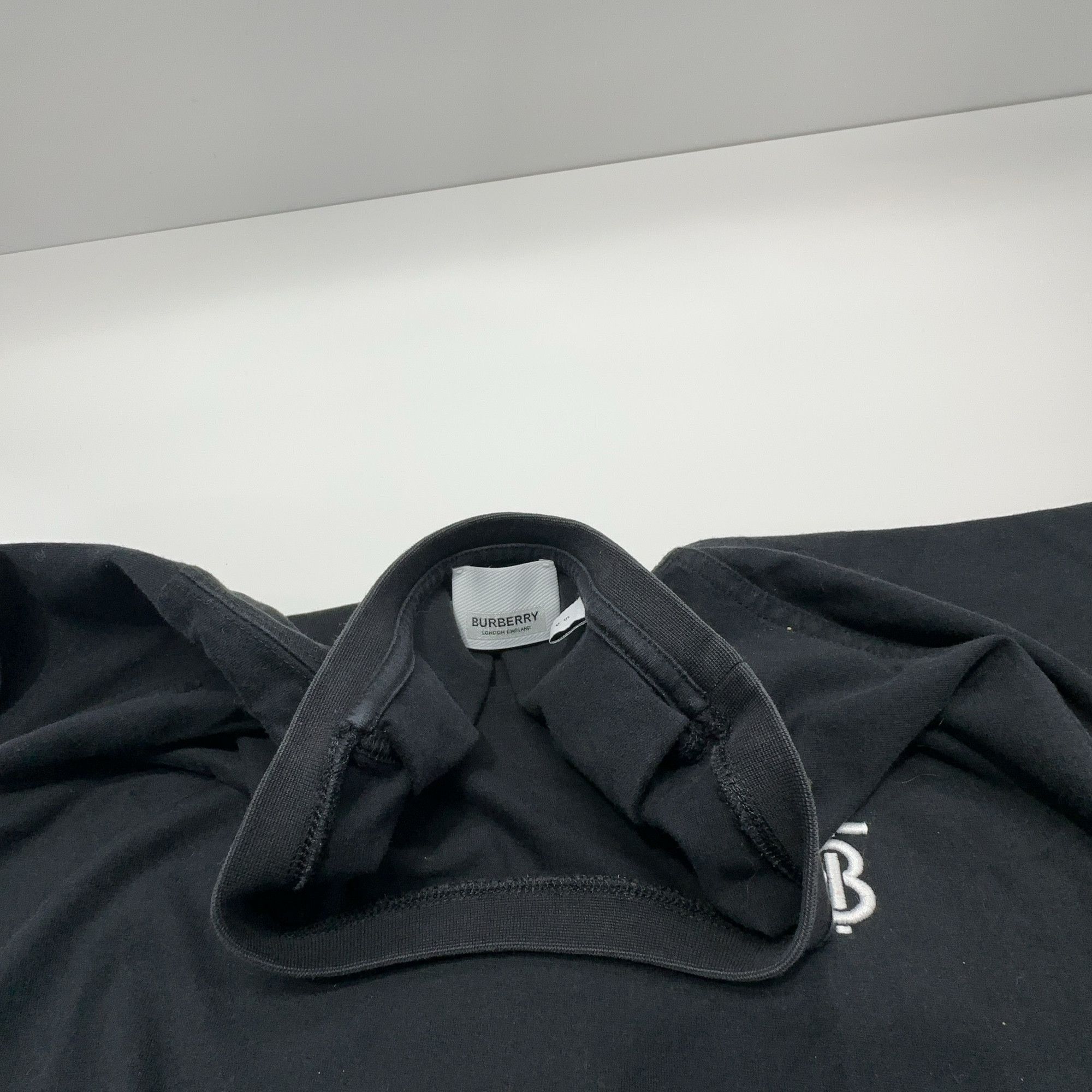Burberry Burberry TB Logo T-Shirt Size S Size US S / EU 44-46 / 1 - 5 Thumbnail