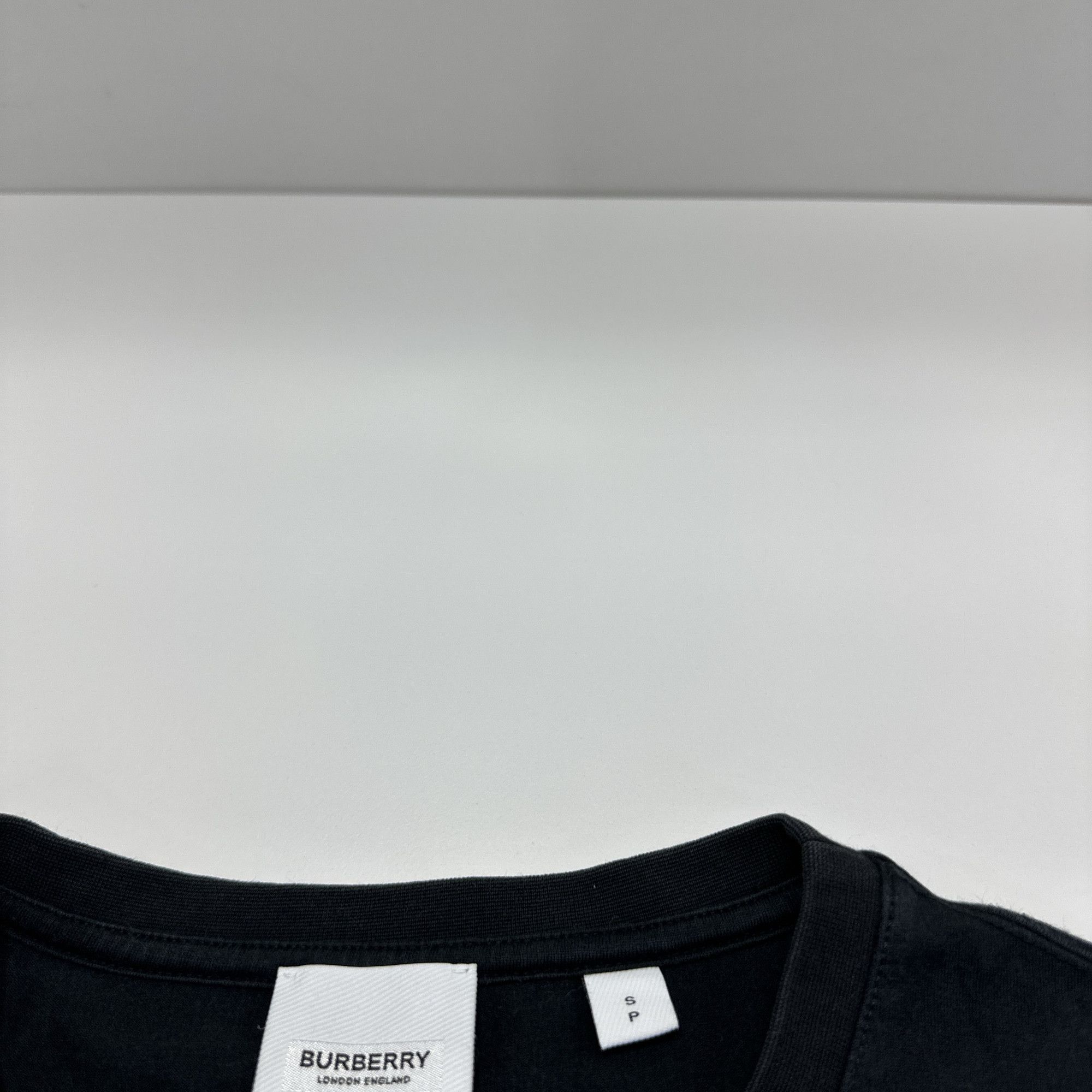 Burberry Burberry TB Logo T-Shirt Size S Size US S / EU 44-46 / 1 - 3 Thumbnail