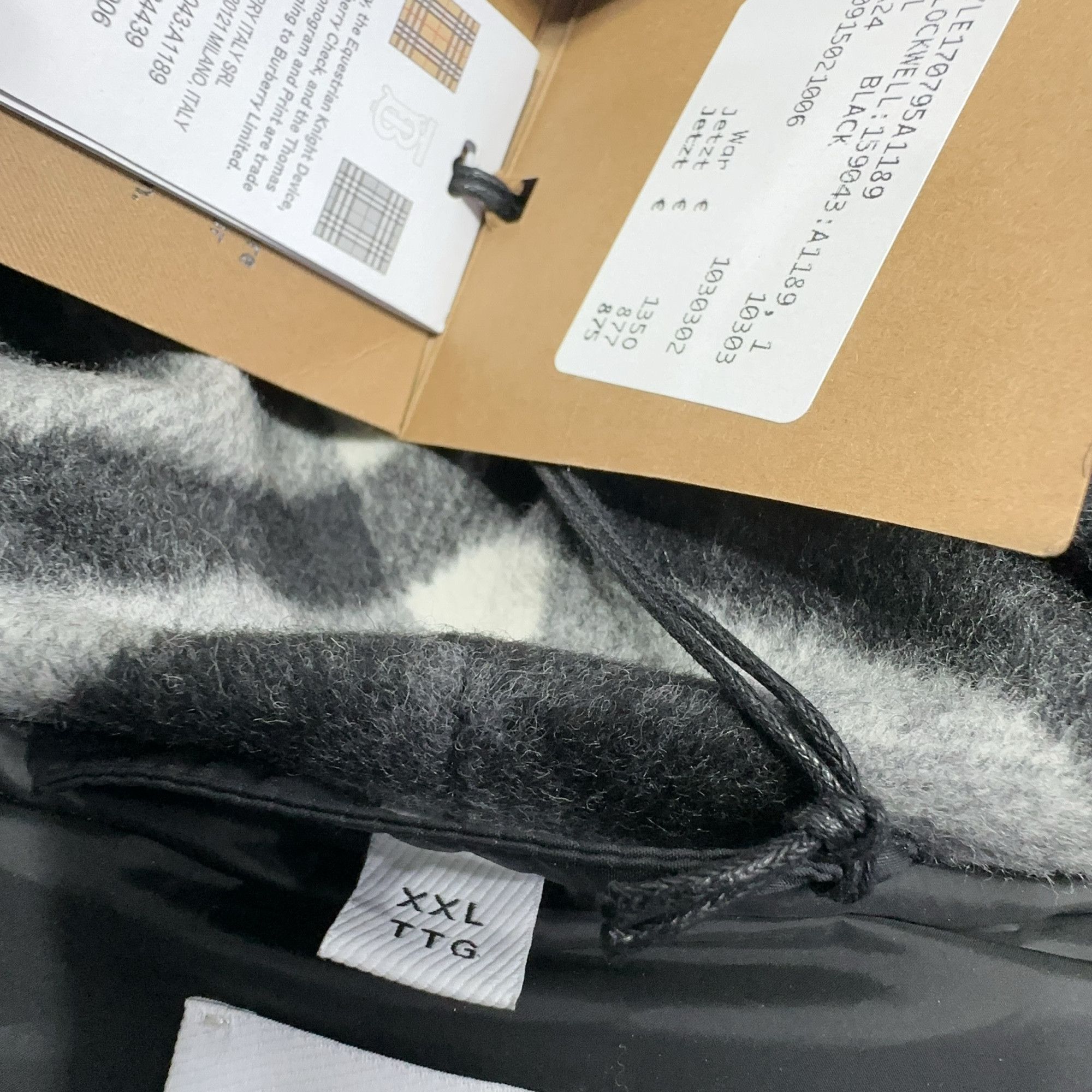 Burberry Burberry Detachable Sleeve Puffer Jacket Size XXL Size US XXL / EU 58 / 5 - 5 Thumbnail