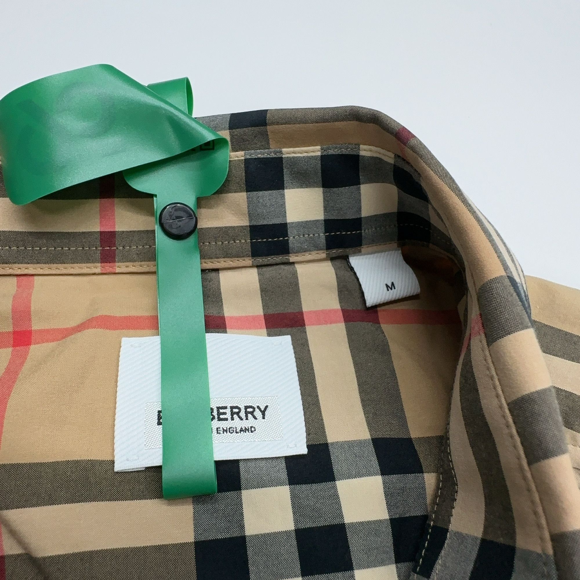 Burberry Burberry Check Print Button Up Shirt Size M Size US M / EU 48-50 / 2 - 4 Thumbnail