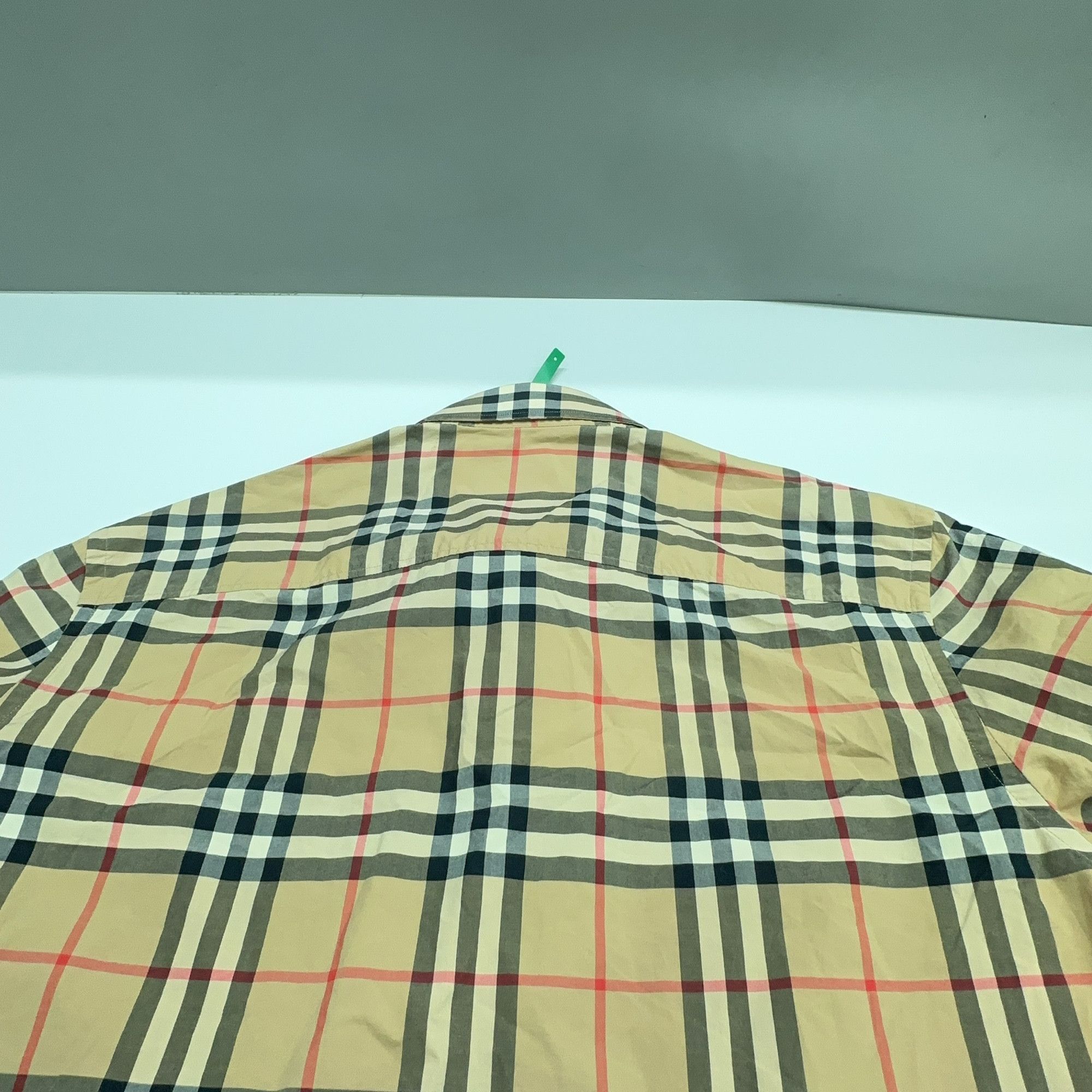 Burberry Burberry Check Print Button Up Shirt Size M Size US M / EU 48-50 / 2 - 12 Thumbnail