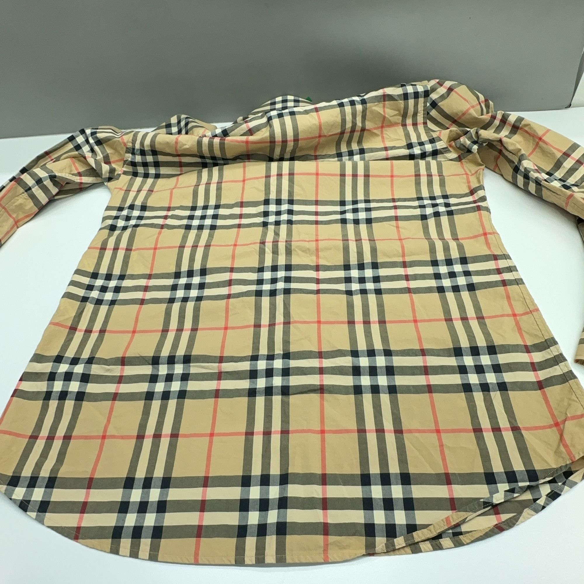 Burberry Burberry Check Print Button Up Shirt Size M Size US M / EU 48-50 / 2 - 13 Thumbnail