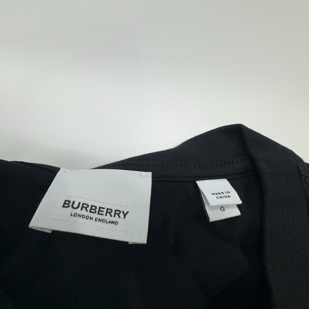 Burberry Burberry Equestrian Knight Logo T-Shirt Size L Size US L / EU 52-54 / 3 - 3 Thumbnail
