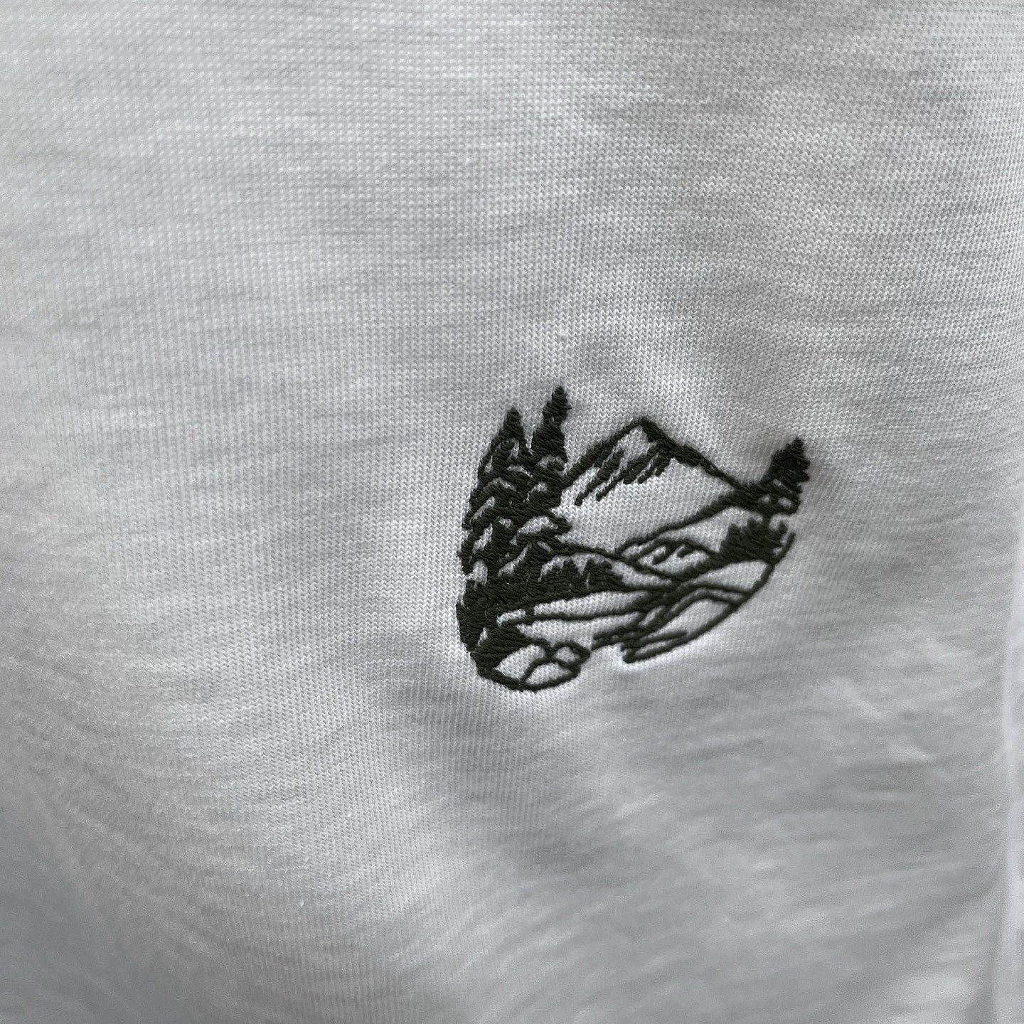 Bottega Veneta Bottega Veneta Mountain Embroidery T-Shirt Size S Size US S / EU 44-46 / 1 - 6 Thumbnail