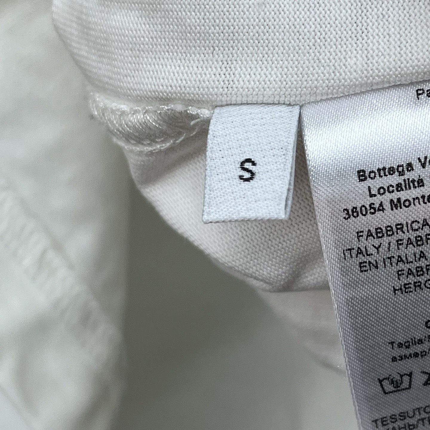 Bottega Veneta Bottega Veneta Mountain Embroidery T-Shirt Size S Size US S / EU 44-46 / 1 - 7 Thumbnail