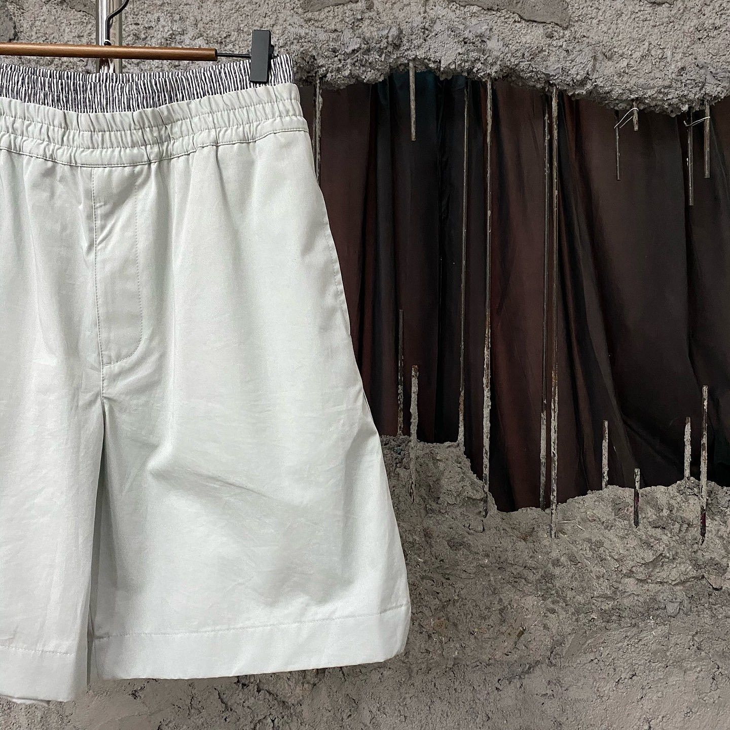 Bottega Veneta Bottega Veneta Cotton Shorts Size S Size US 30 / EU 46 - 6 Thumbnail