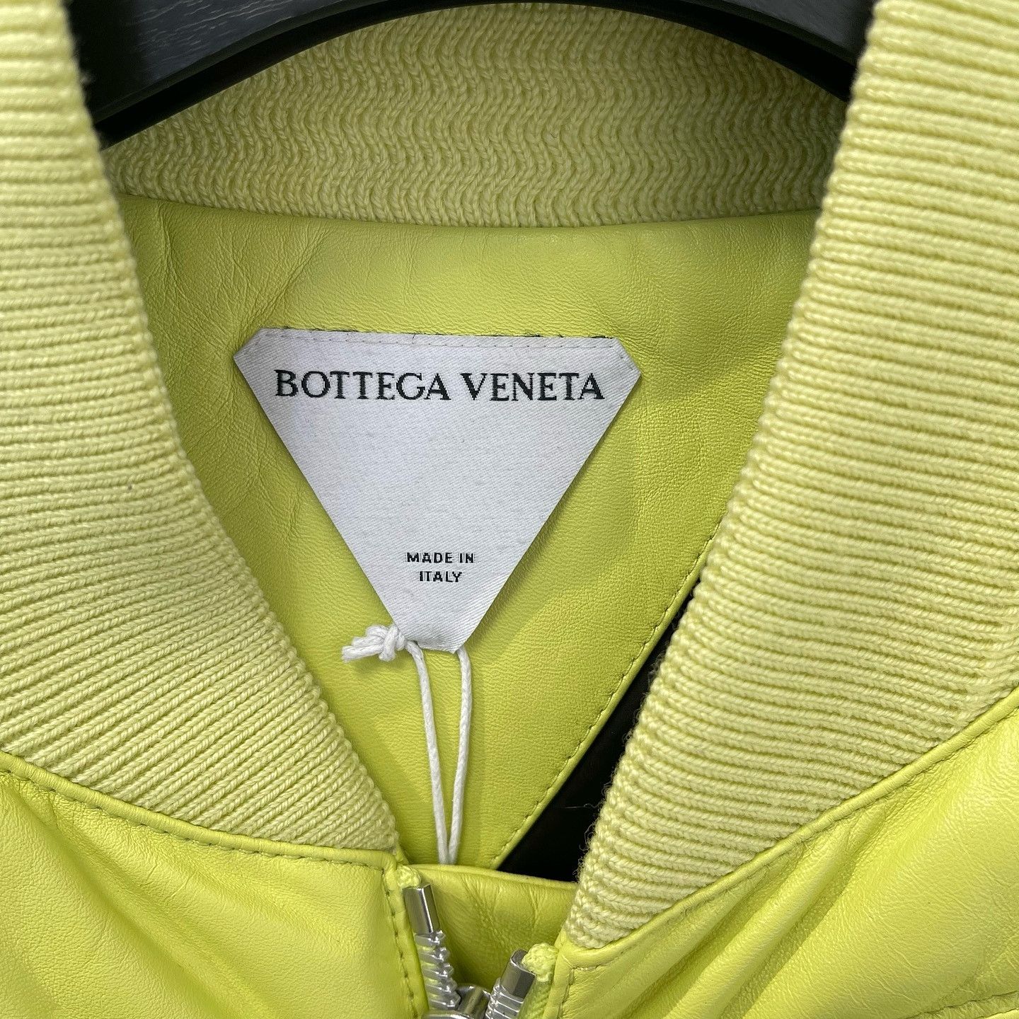 Bottega Veneta Bottega Veneta Leather Puffer Vest Size L Size US L / EU 52-54 / 3 - 3 Thumbnail