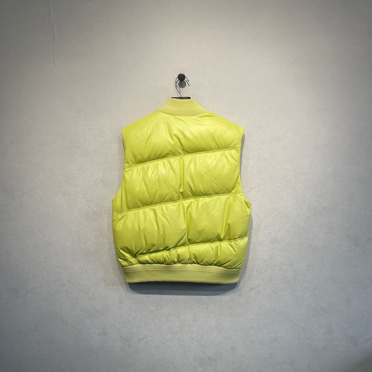Bottega Veneta Bottega Veneta Leather Puffer Vest Size L Size US L / EU 52-54 / 3 - 2 Thumbnail