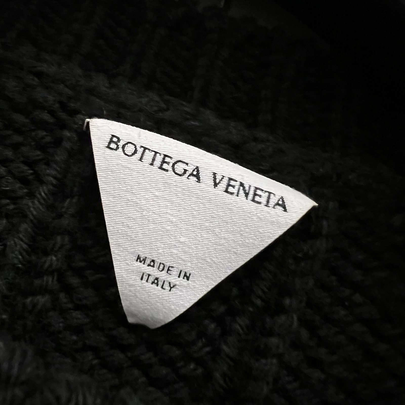 Bottega Veneta Bottega Veneta Patterned Wool Sweater Size M Size US M / EU 48-50 / 2 - 3 Thumbnail