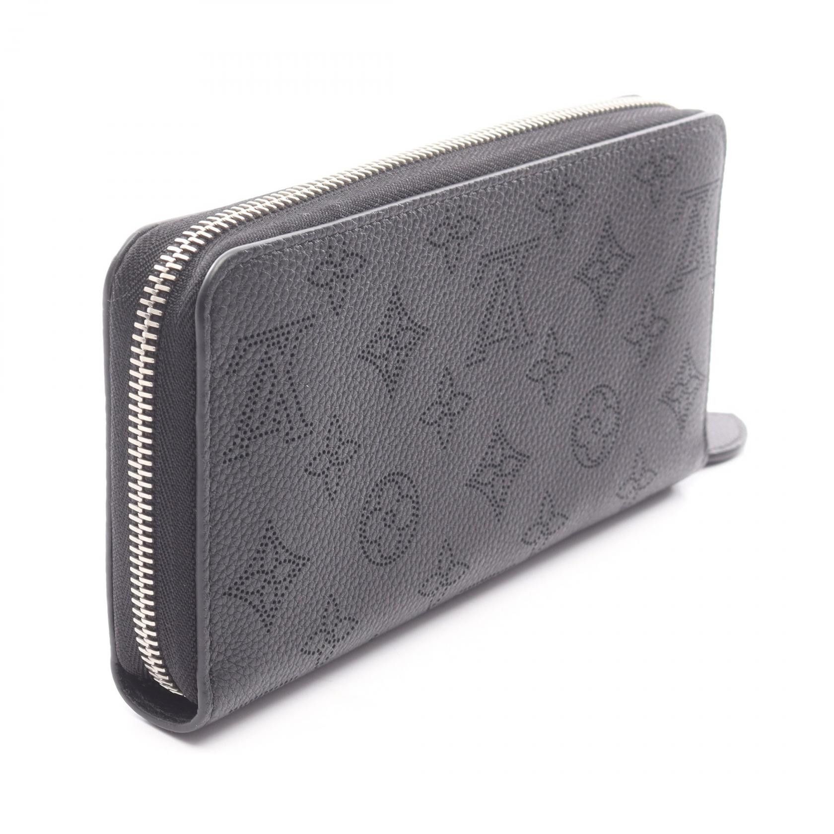 Louis Vuitton Louis Vuitton Louis Vuitton Zippy Wallet Mahina Long Wallet Leather Long Wallet M61867 DUTY FREE for USA Size ONE SIZE - 2 Thumbnail