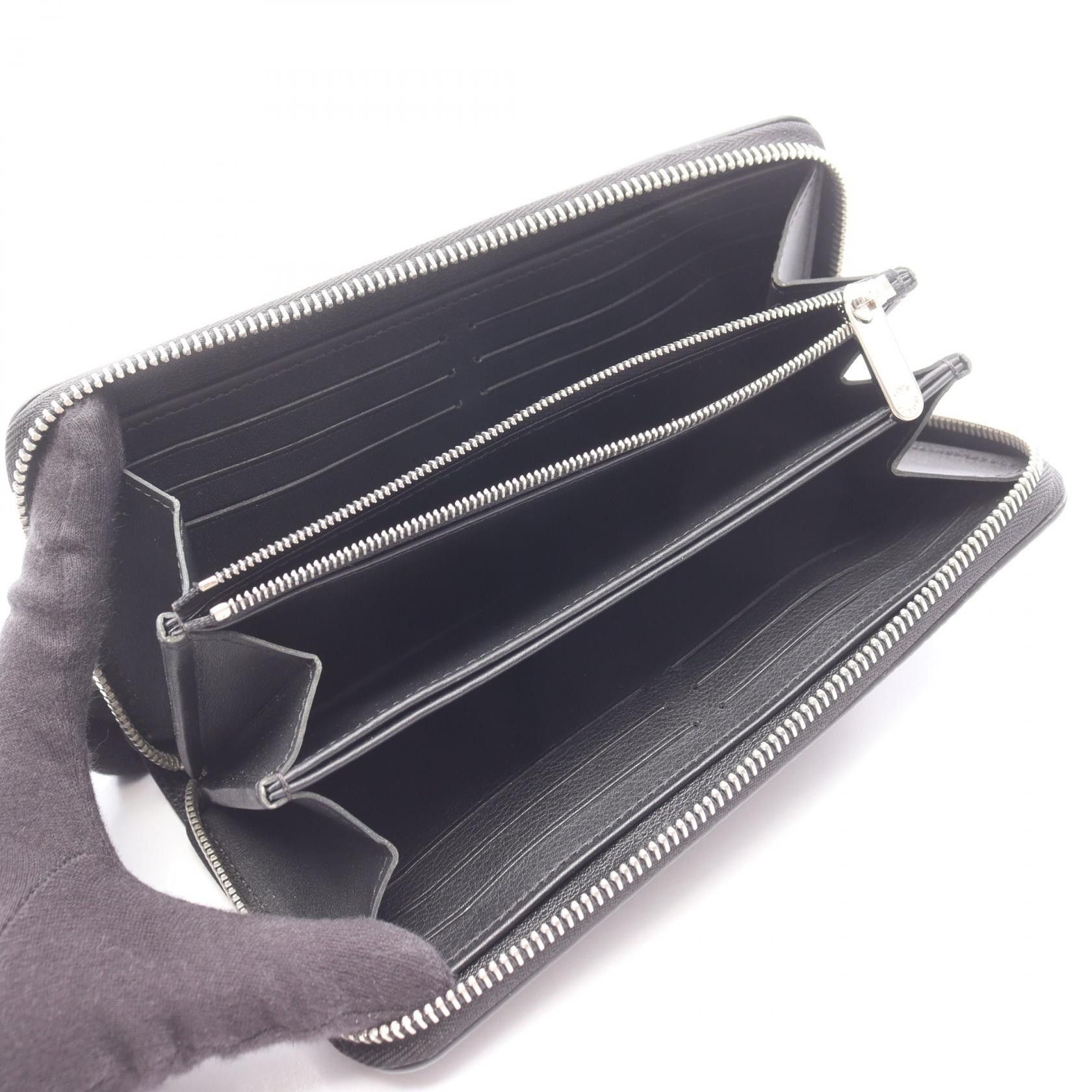 Louis Vuitton Louis Vuitton Louis Vuitton Zippy Wallet Mahina Long Wallet Leather Long Wallet M61867 DUTY FREE for USA Size ONE SIZE - 3 Thumbnail