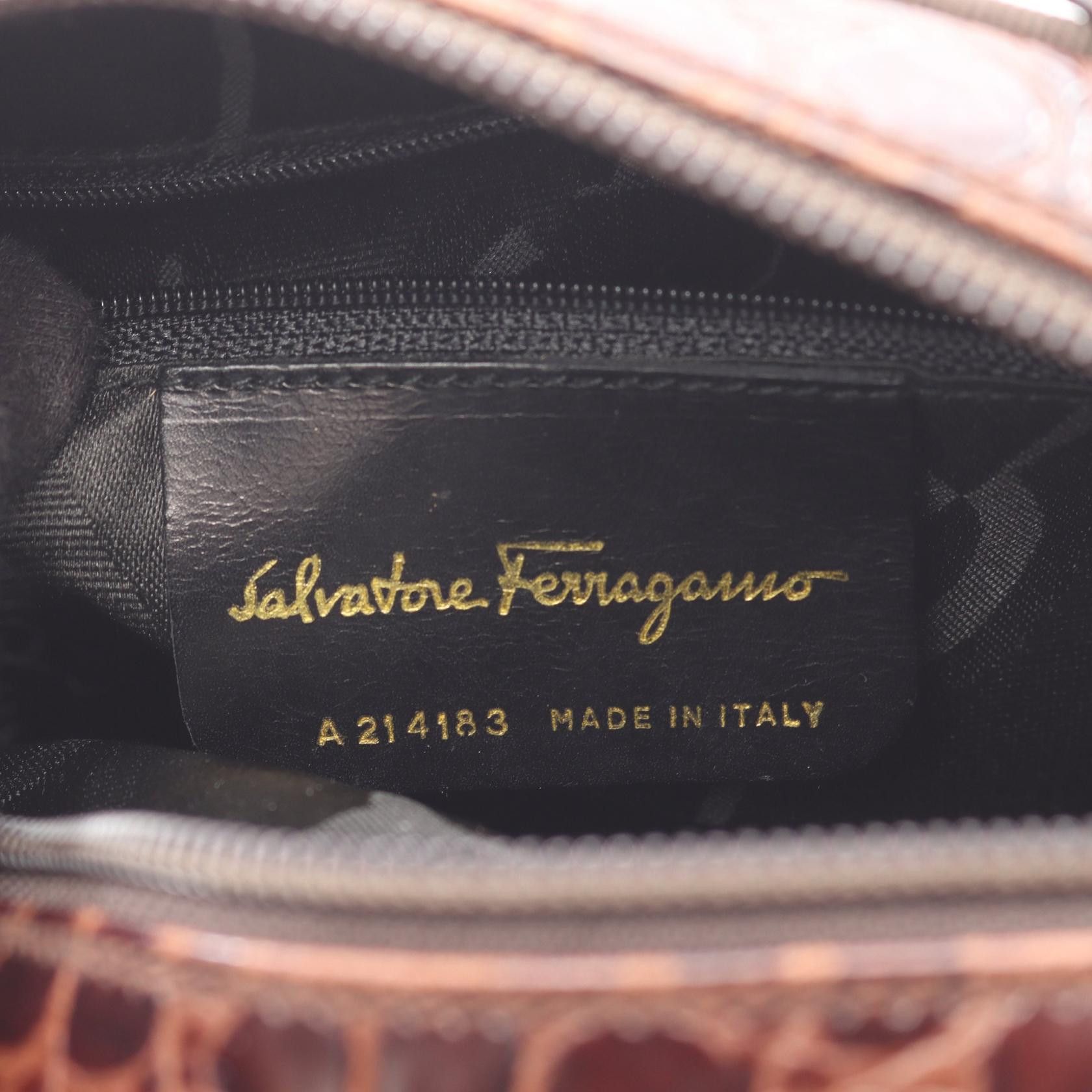 Salvatore Ferragamo Salvatore Ferragamo Salvatore Ferragamo Vara Ribbon Leather Shoulder Bag Leather Shoulder Bag DUTY FREE for USA Size ONE SIZE - 4 Thumbnail