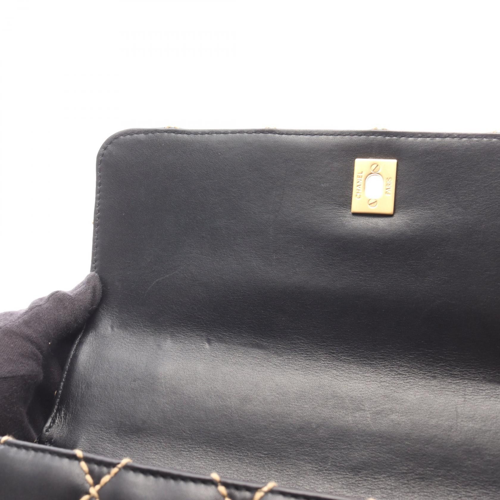 Chanel Chanel Chanel Wild Stitch Leather Handbag Leather Handbag DUTY FREE for USA Size ONE SIZE - 6 Thumbnail